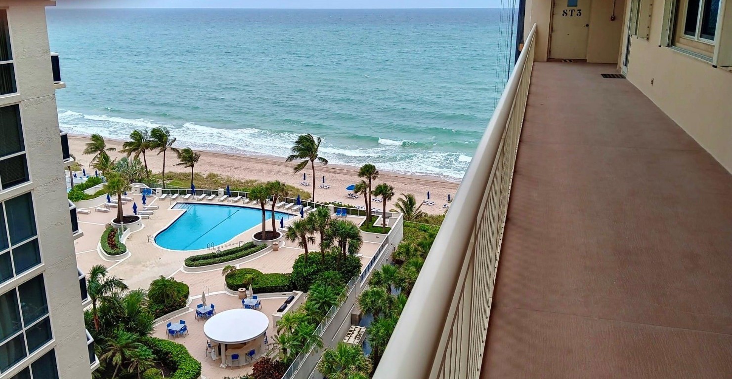 THE GALLEON CONDO - Residential