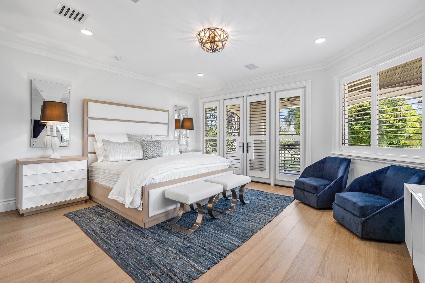 ROYAL PALM YACHT & COUNTRY CLUB - Residential