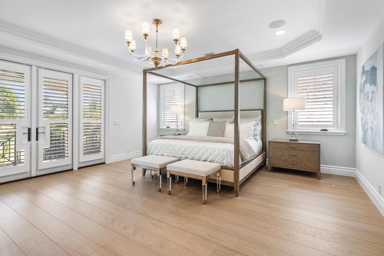 ROYAL PALM YACHT & COUNTRY CLUB - Residential