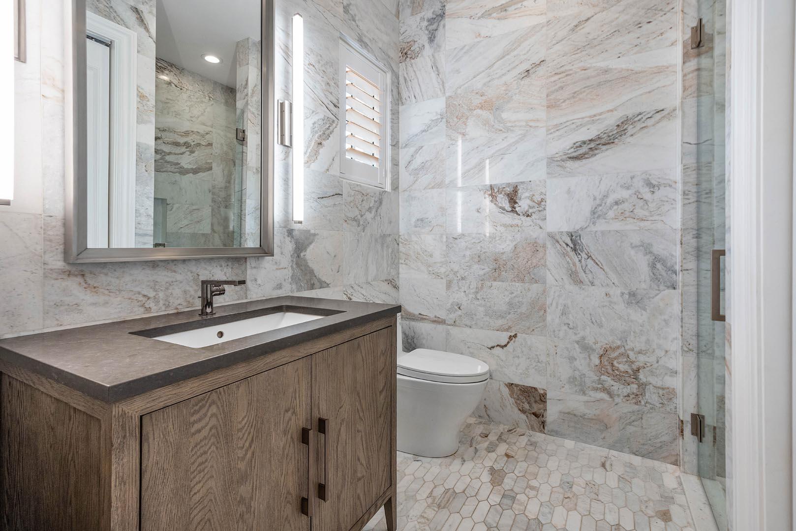ROYAL PALM YACHT & COUNTRY CLUB - Residential