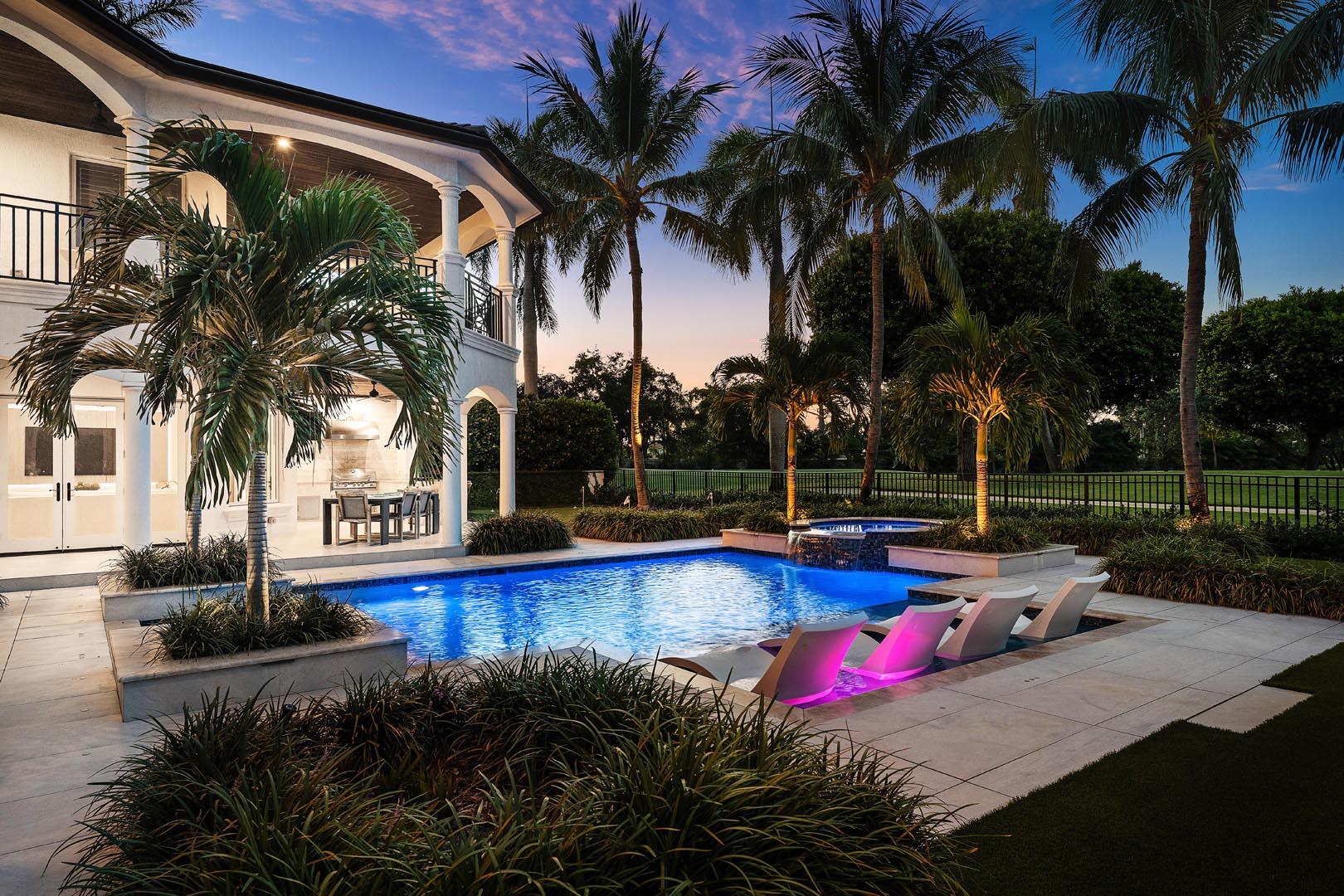 ROYAL PALM YACHT & COUNTRY CLUB - Residential