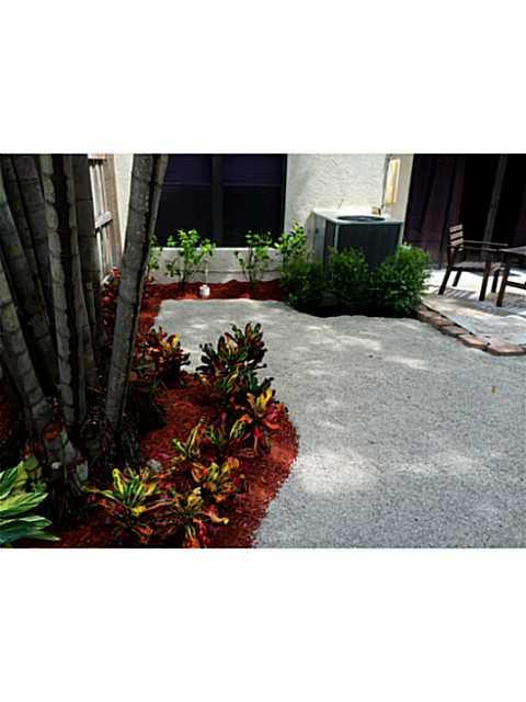 CAMINO DEL QUINTA - Residential Lease