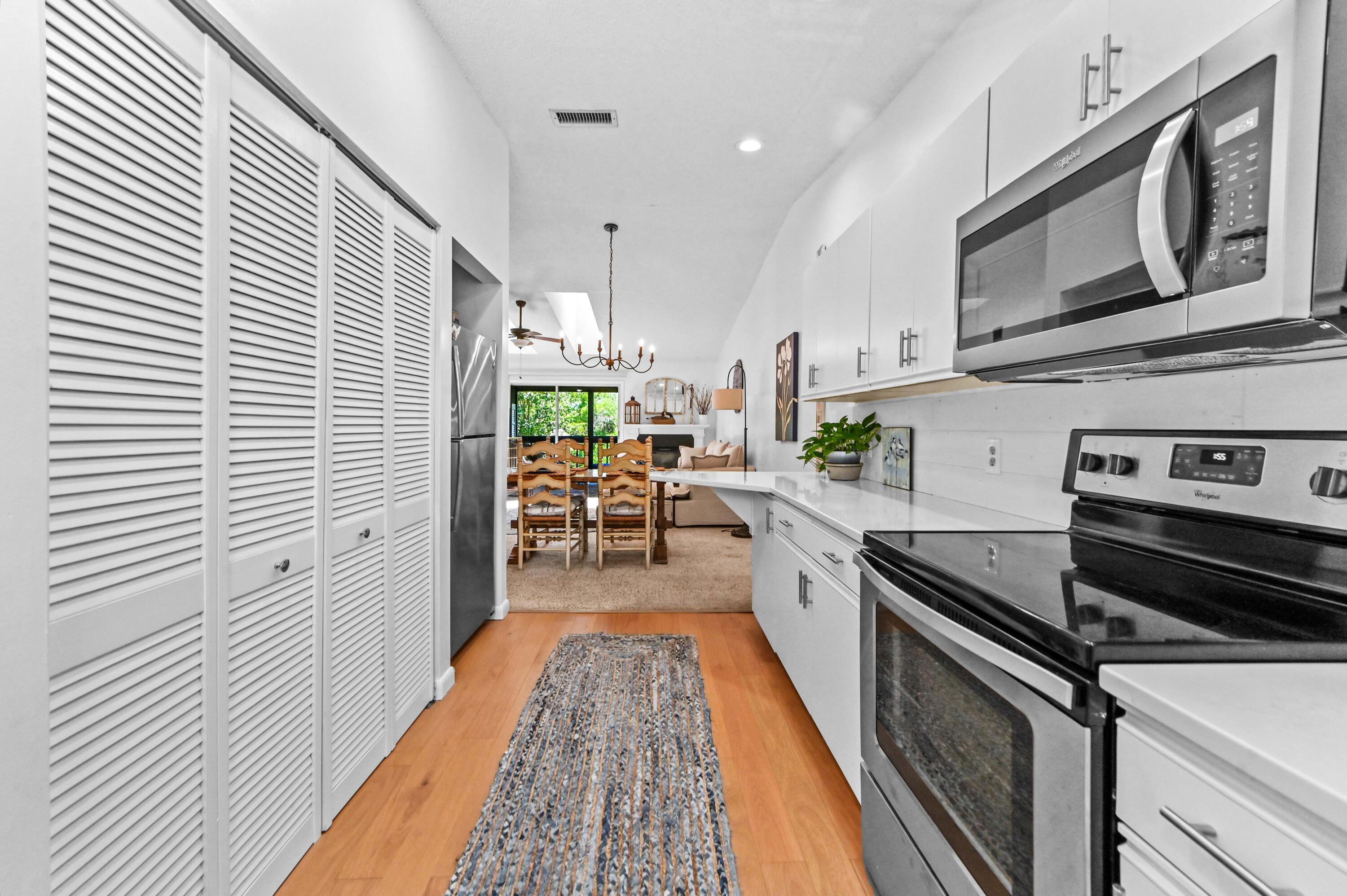 Pinecroft - Residential