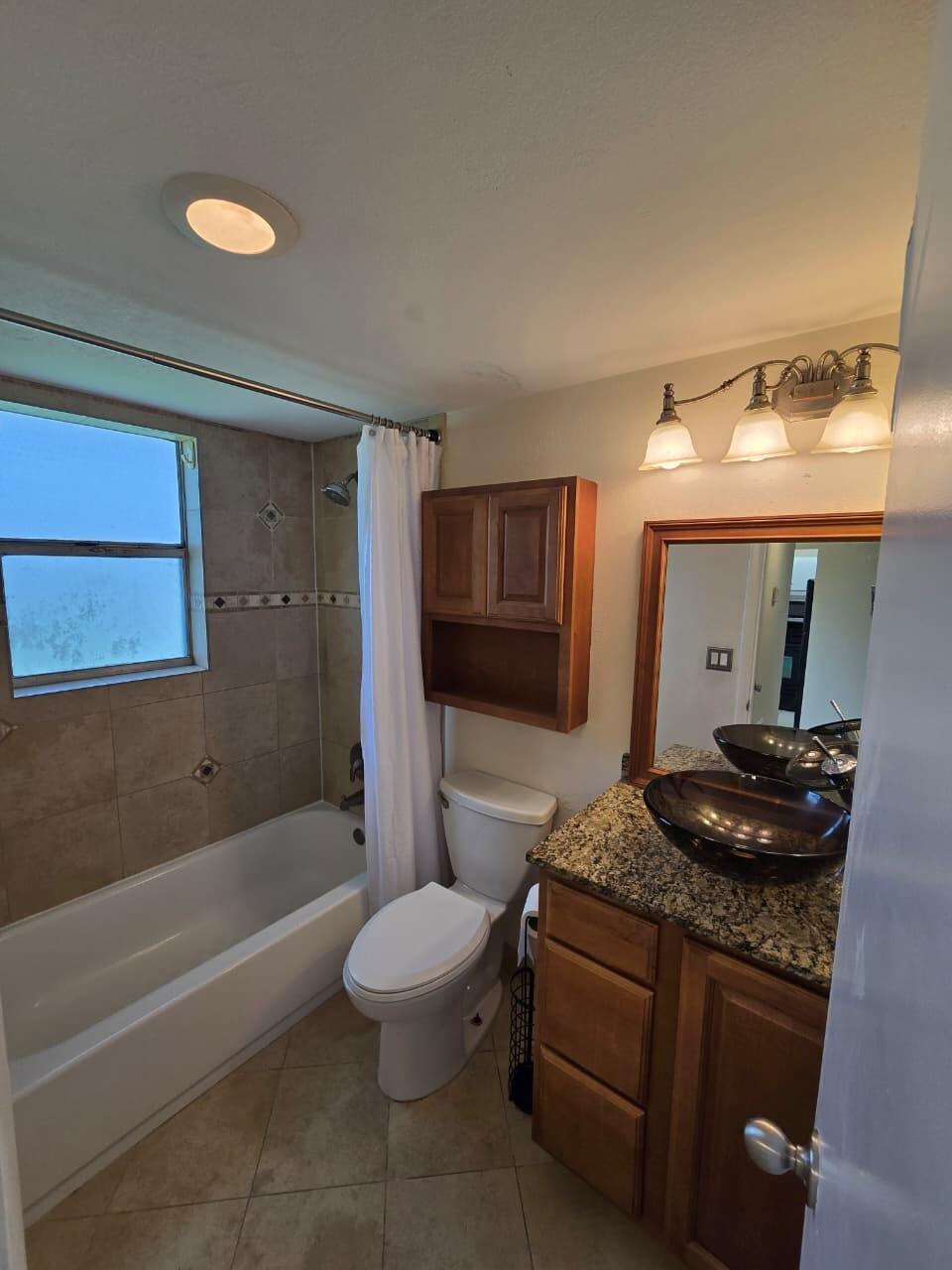 SEQUOIA GARDENS I CONDO - Residential Lease