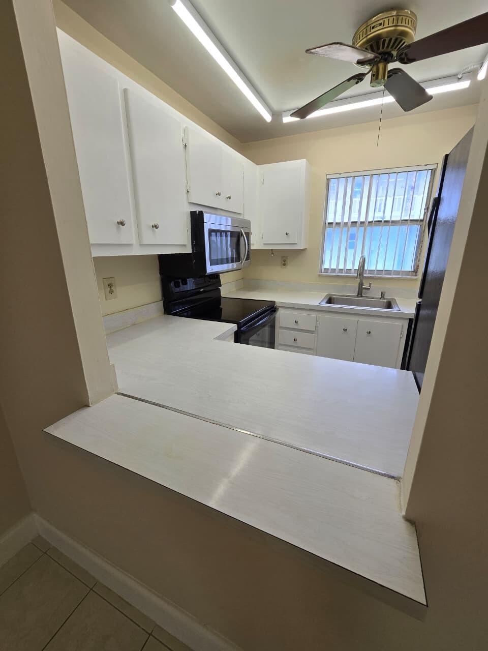SEQUOIA GARDENS I CONDO - Residential Lease