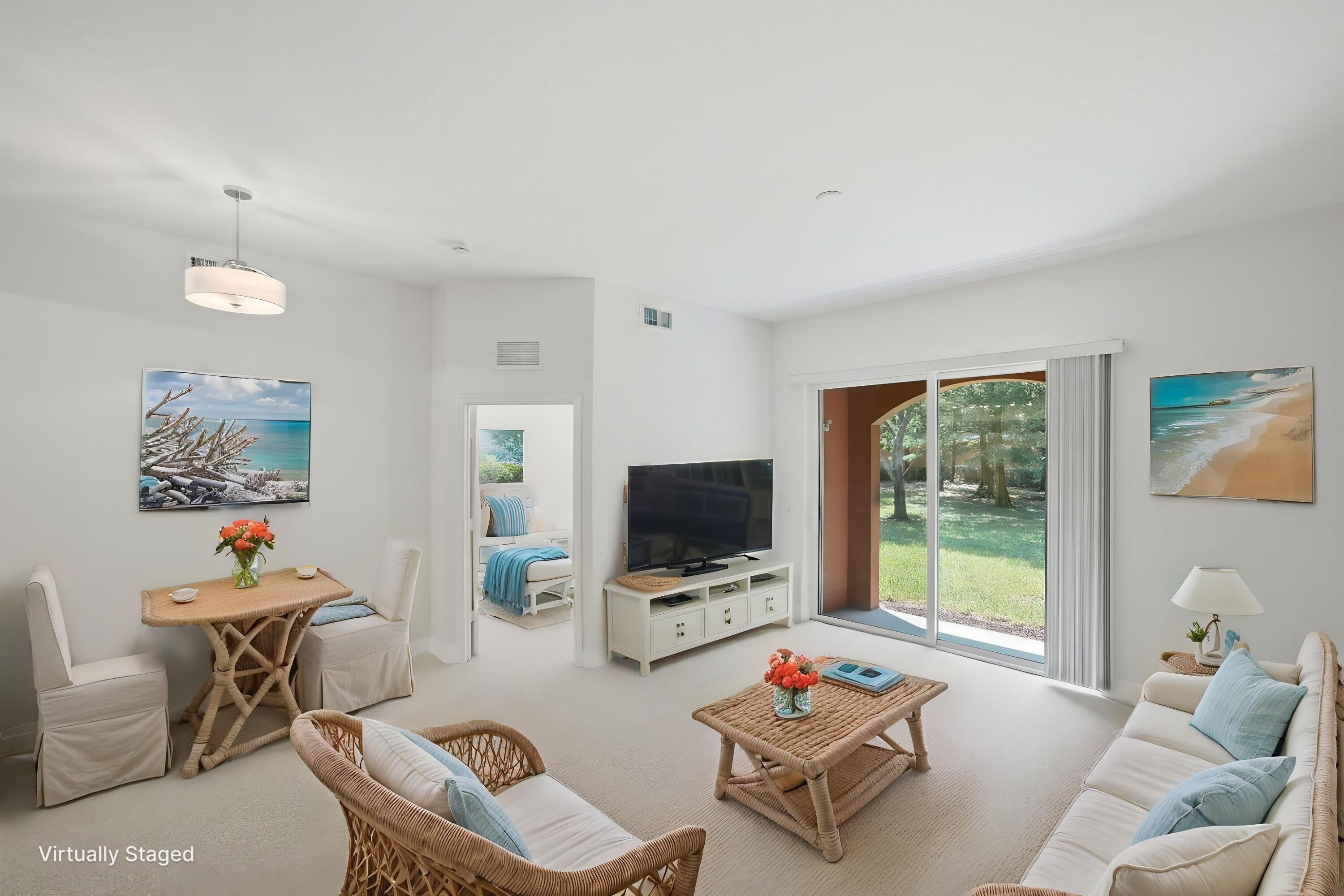 VILABELLA CENTRAL PARK CONDO - Residential
