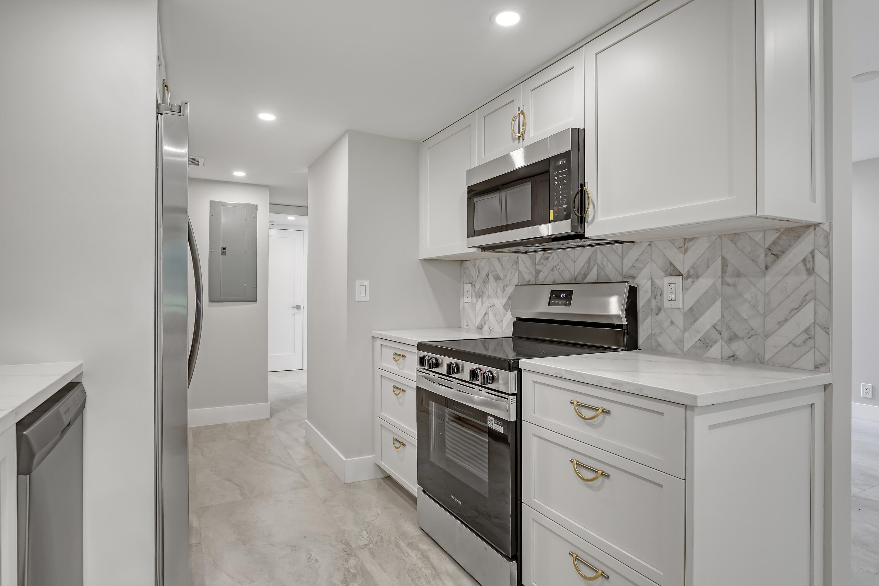 PGA PATIO HOMES - Residential