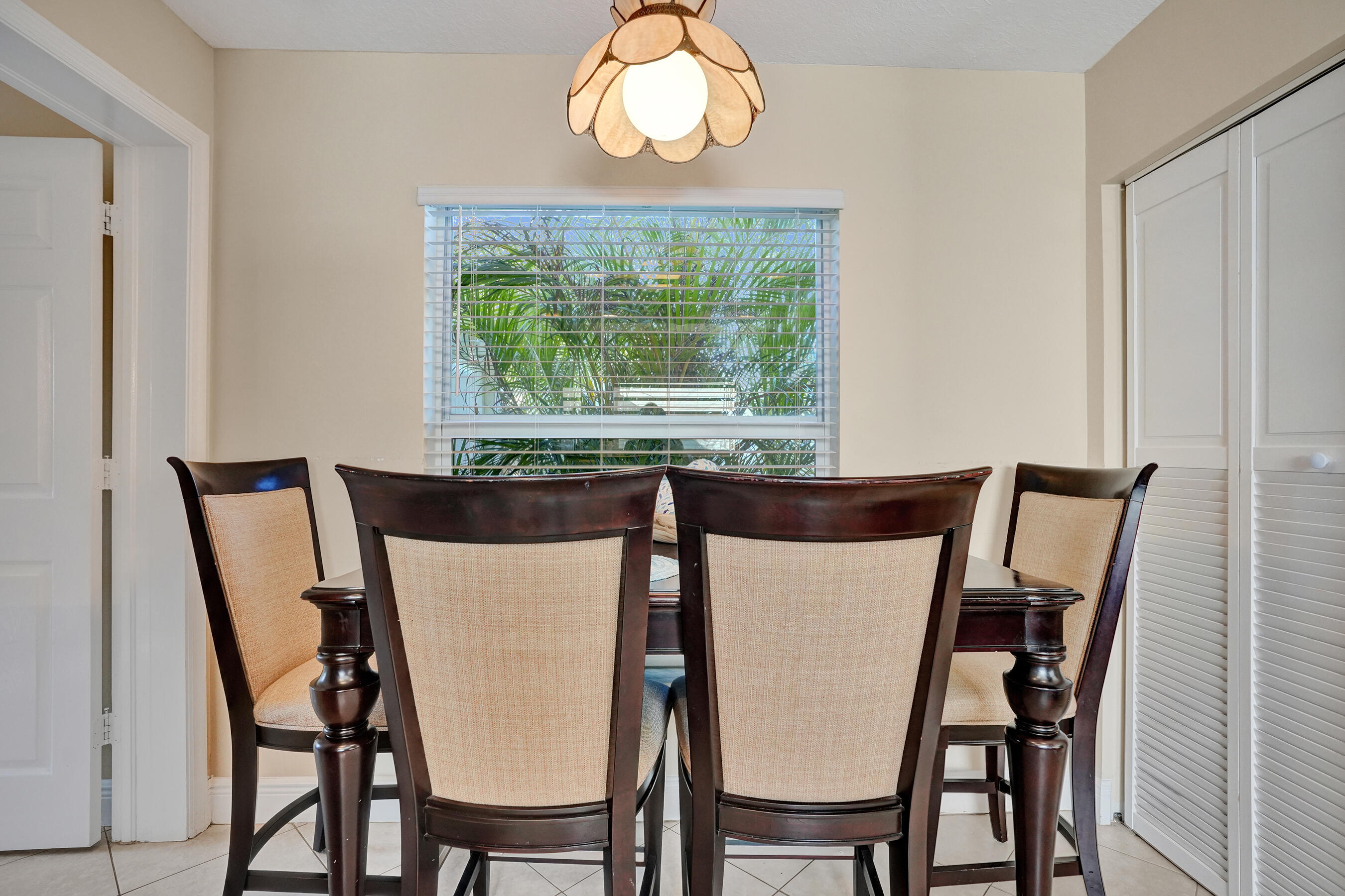 NORTH PALM BEACH VILLAGE OF 4 - Residential Lease