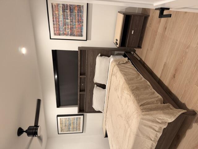 BISCAYNE GARDENS SEC F PT 3 - Residential Lease
