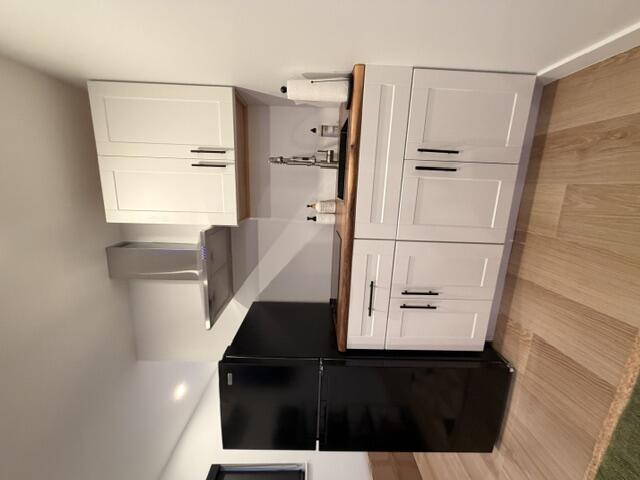 BISCAYNE GARDENS SEC F PT 3 - Residential Lease