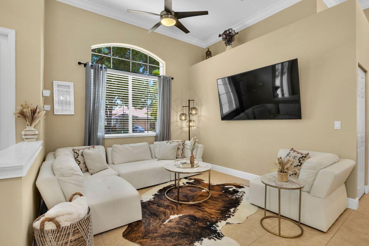 REGENCY LAKES AT COCONUT CREEK / MALLARDS LANDING - Residential