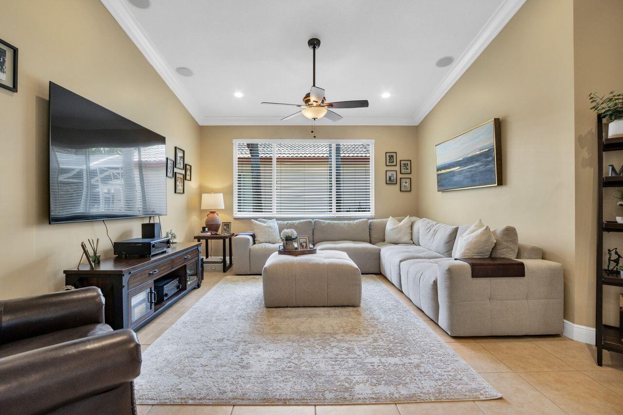 REGENCY LAKES AT COCONUT CREEK / MALLARDS LANDING - Residential