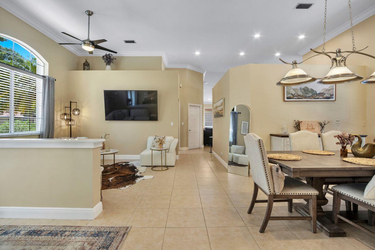 REGENCY LAKES AT COCONUT CREEK / MALLARDS LANDING - Residential