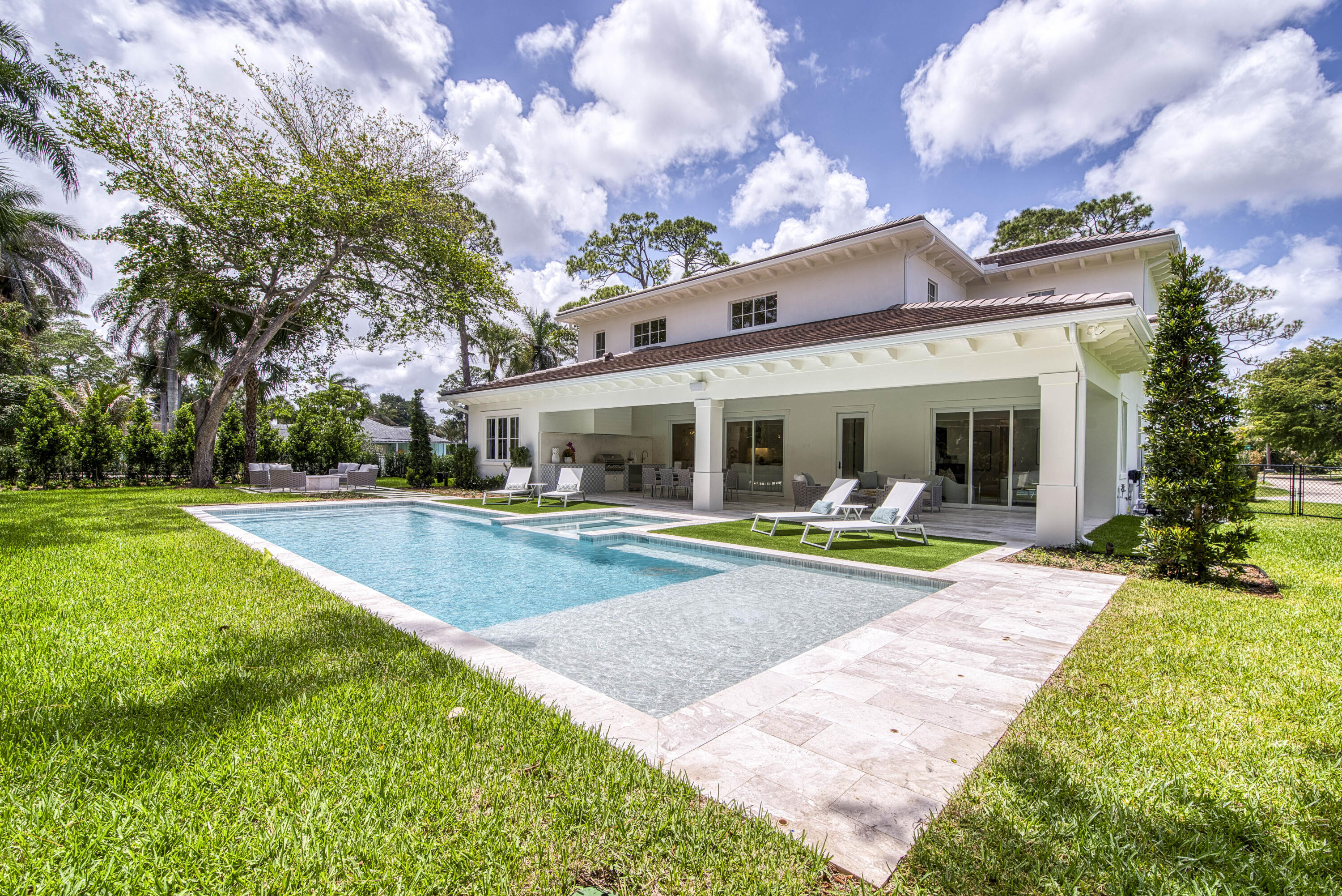 Pennock Point - Residential