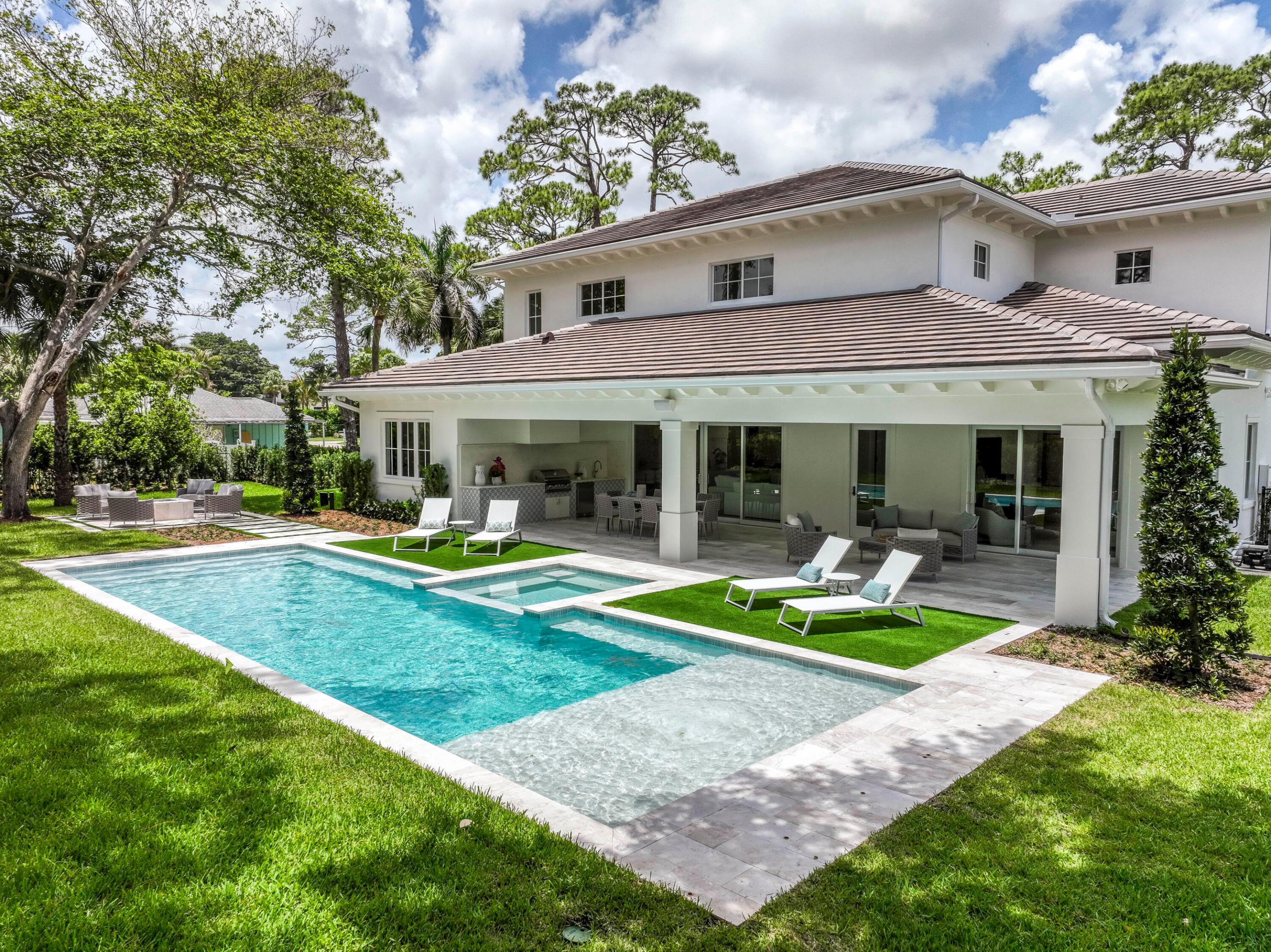 Pennock Point - Residential