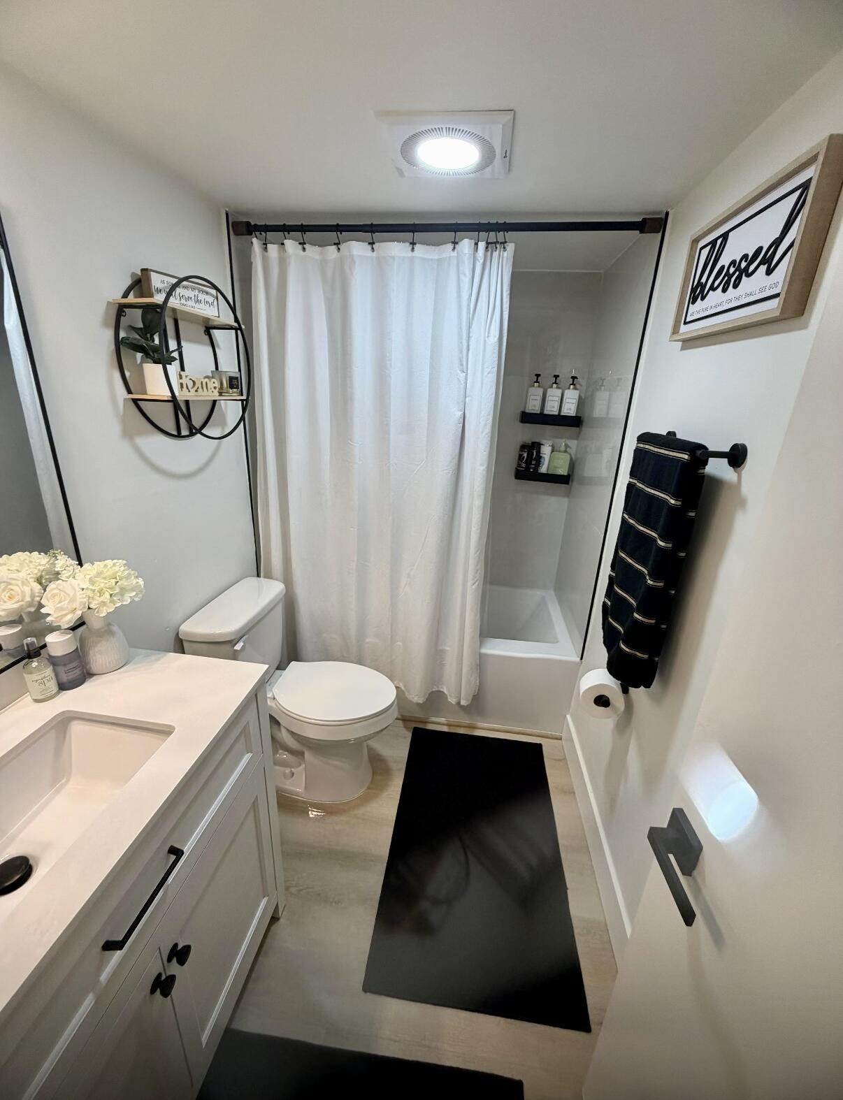 VALLHALA VILLAGE CONDO - Residential
