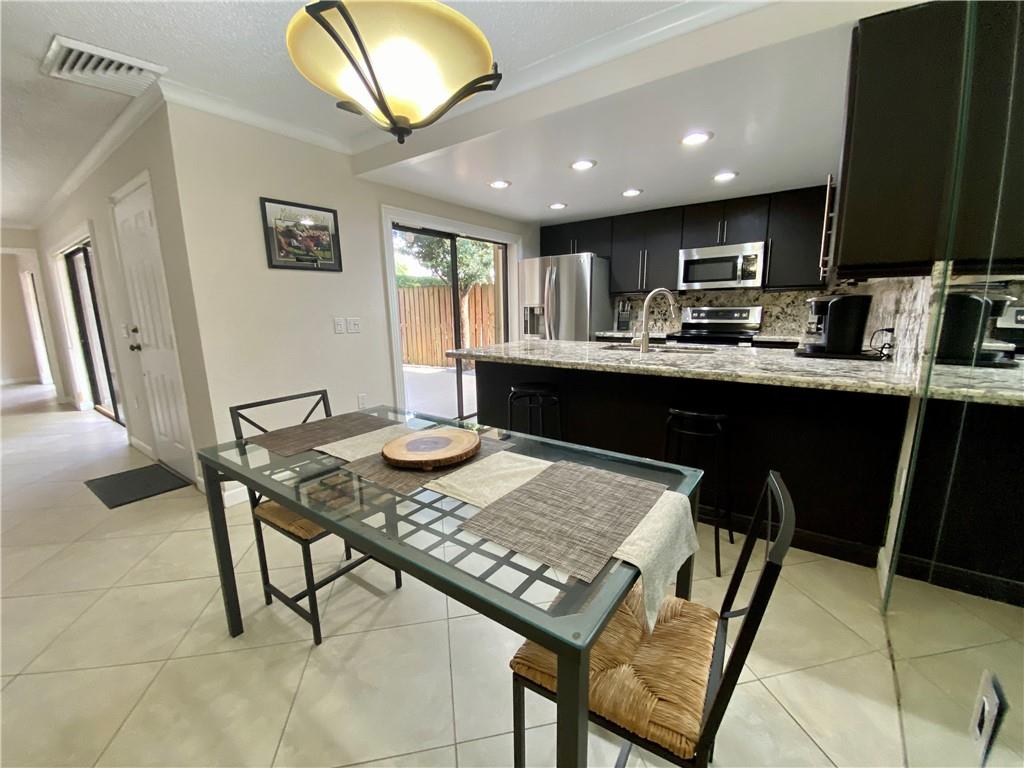 Pine Island Ridge - Residential