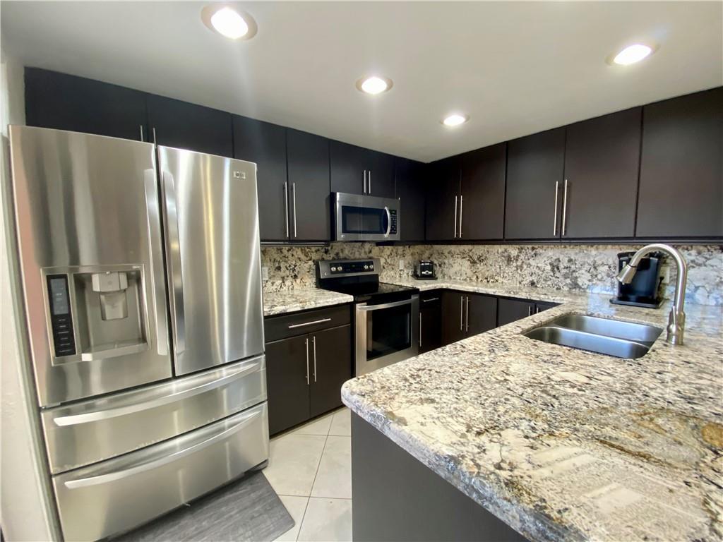 Pine Island Ridge - Residential