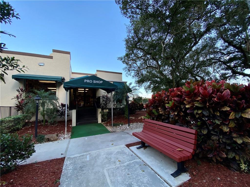 Pine Island Ridge - Residential