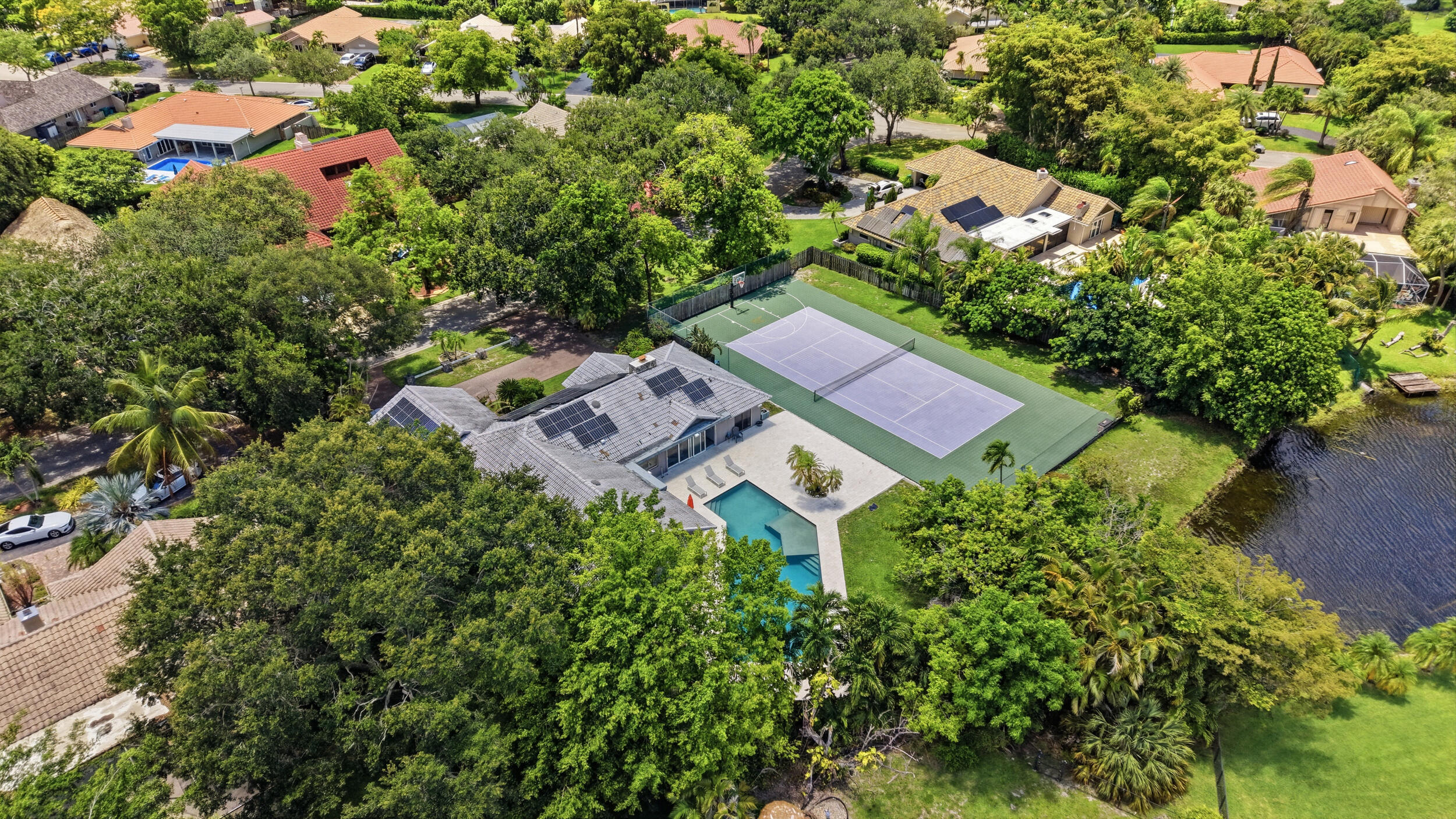 OAK WOOD - Residential