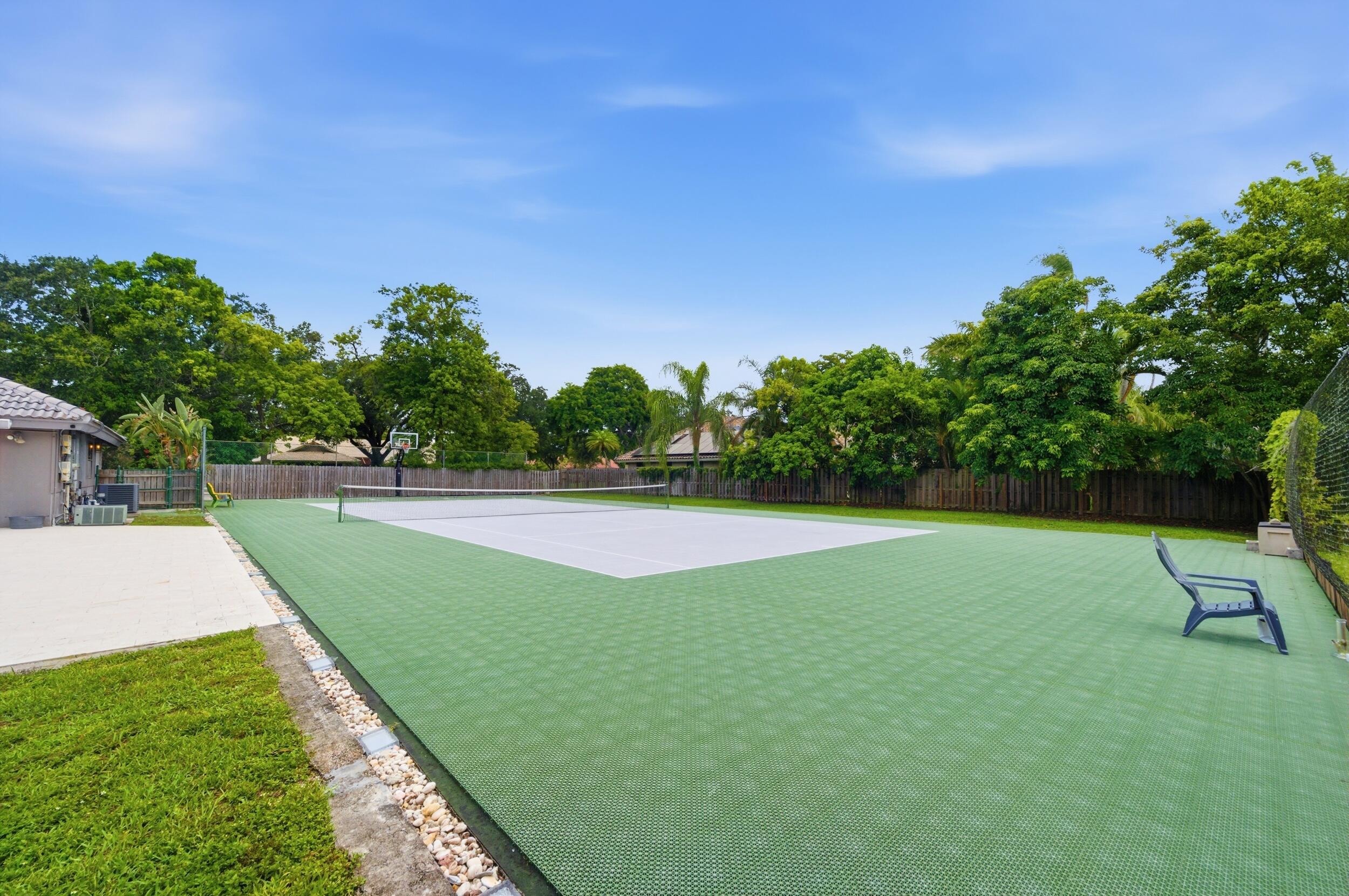 OAK WOOD - Residential