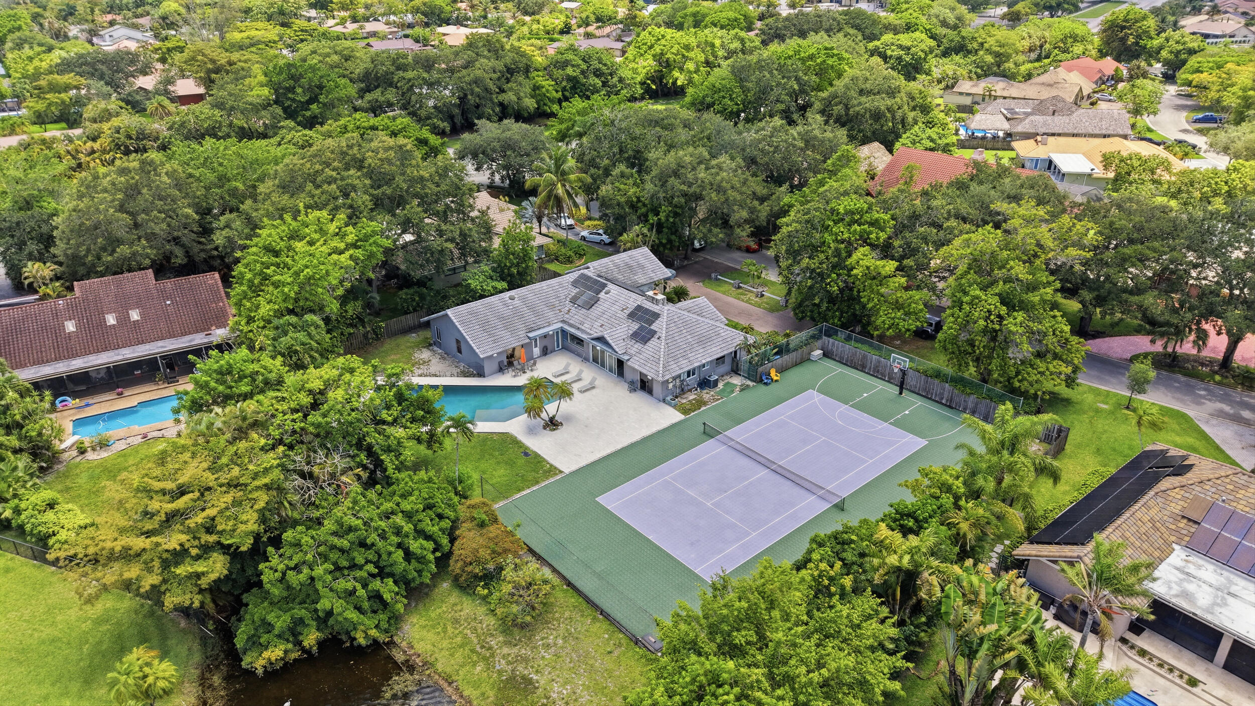 OAK WOOD - Residential