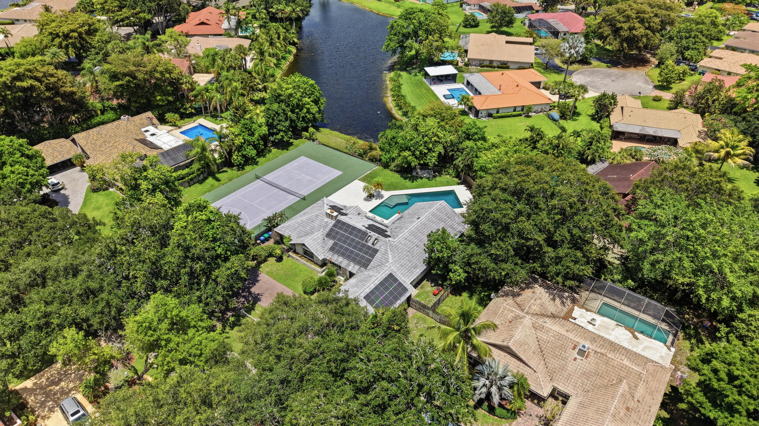 OAK WOOD - Residential