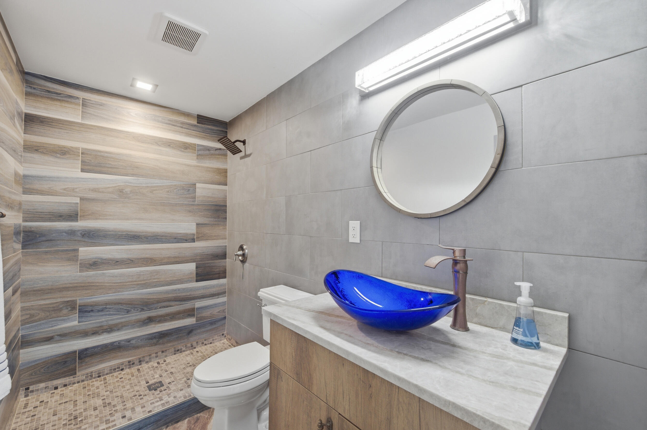 OAK WOOD - Residential