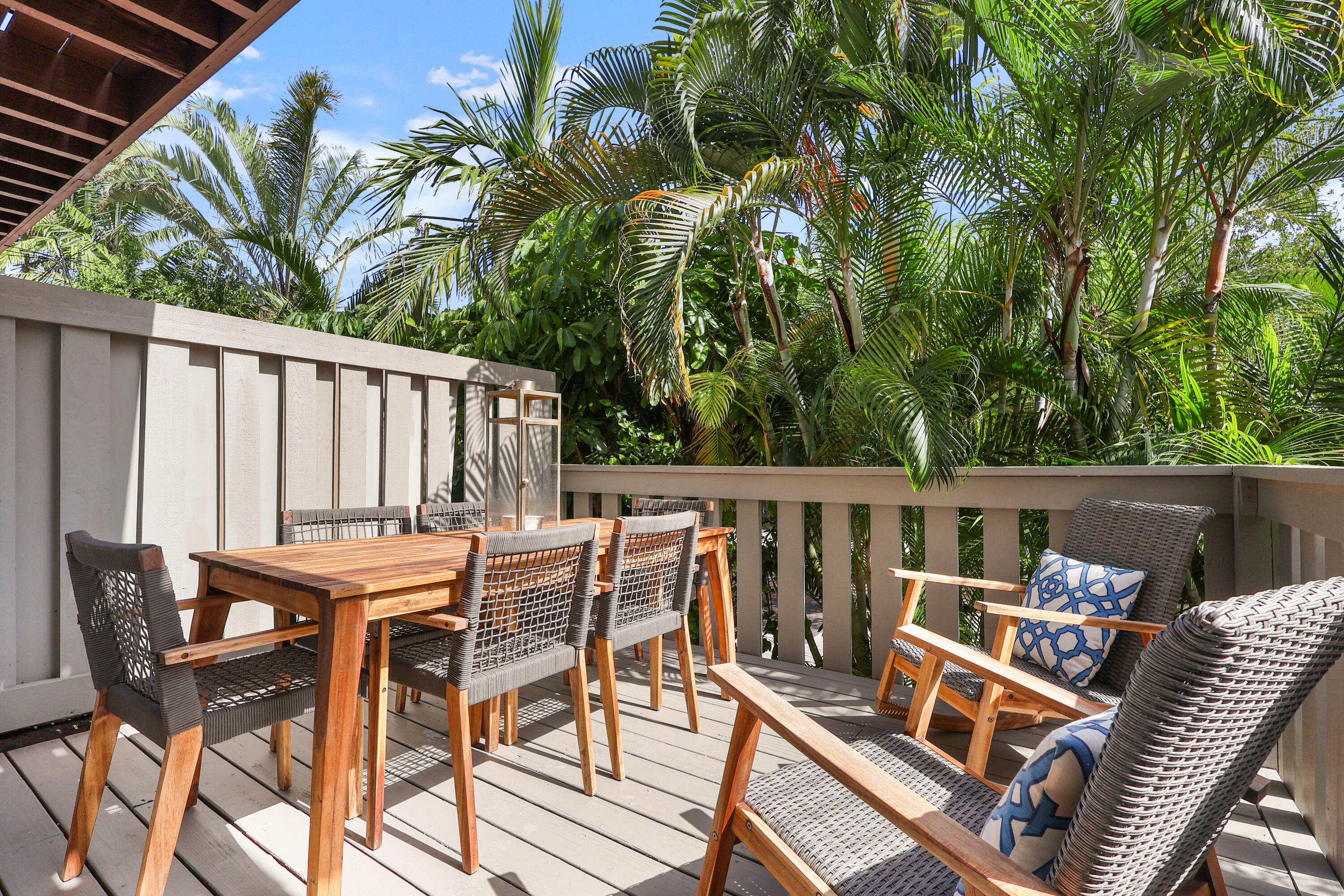 JARDIN DEL MAR CONDO - Residential Lease