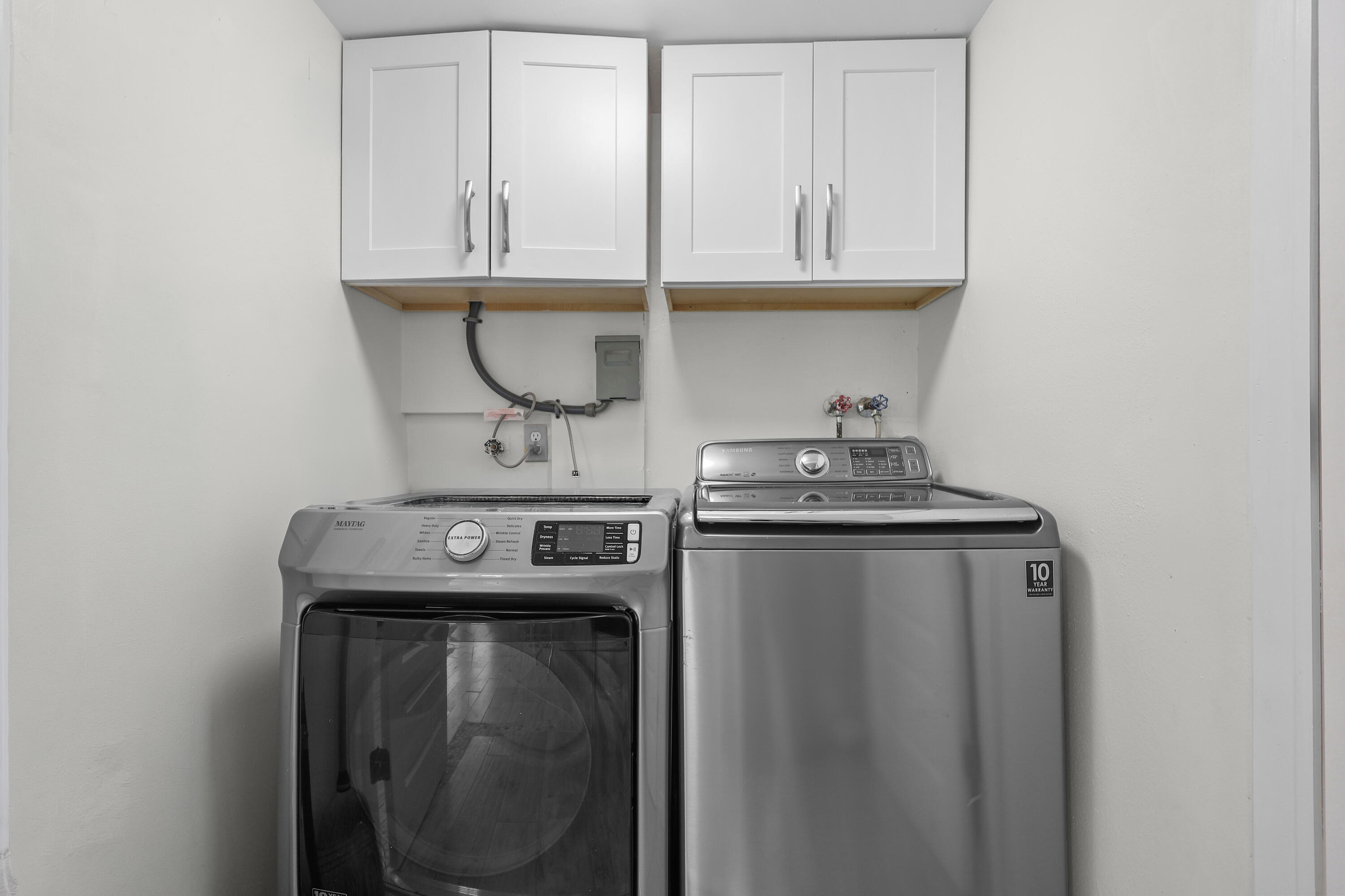 JARDIN DEL MAR CONDO - Residential Lease