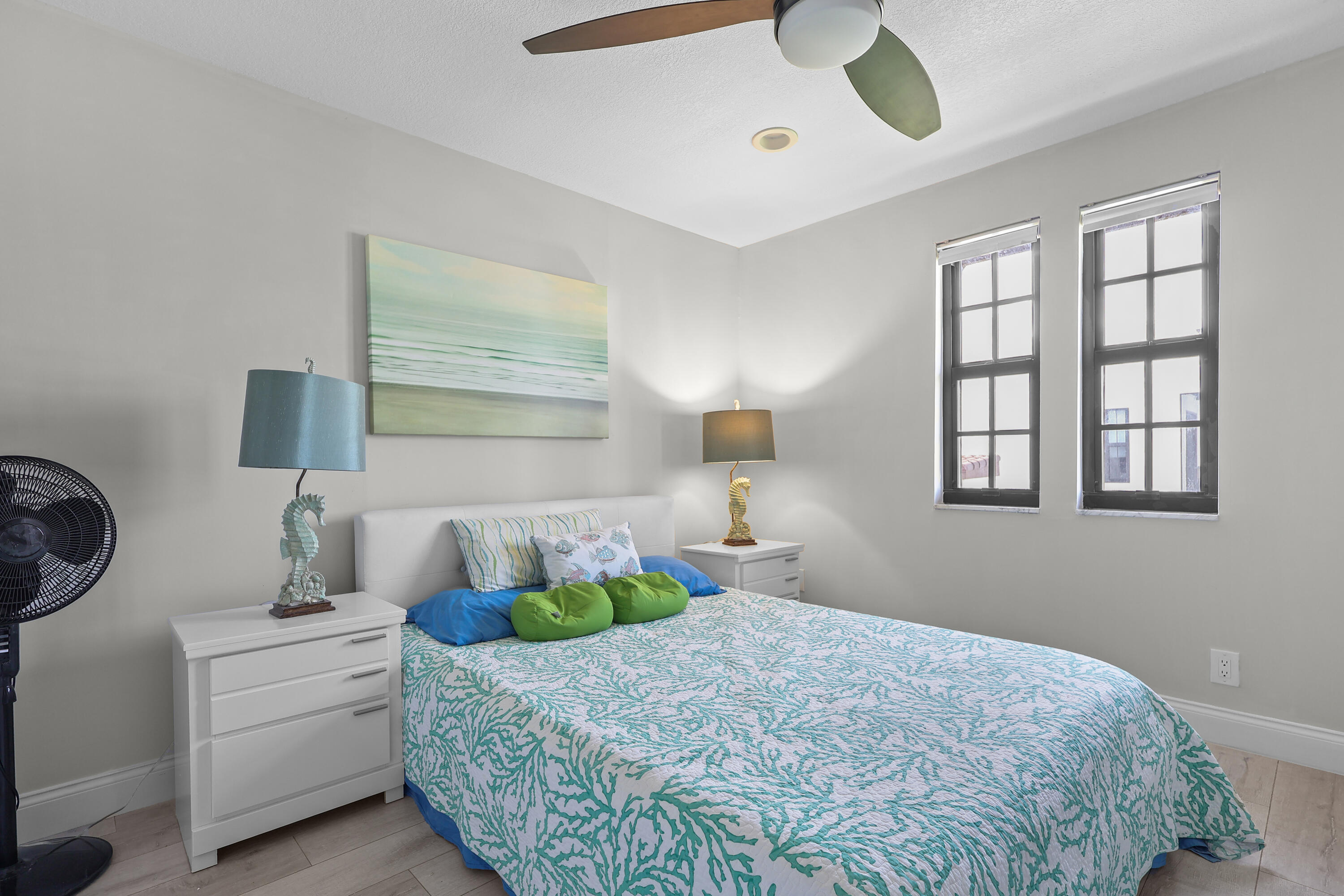 JARDIN DEL MAR CONDO - Residential Lease
