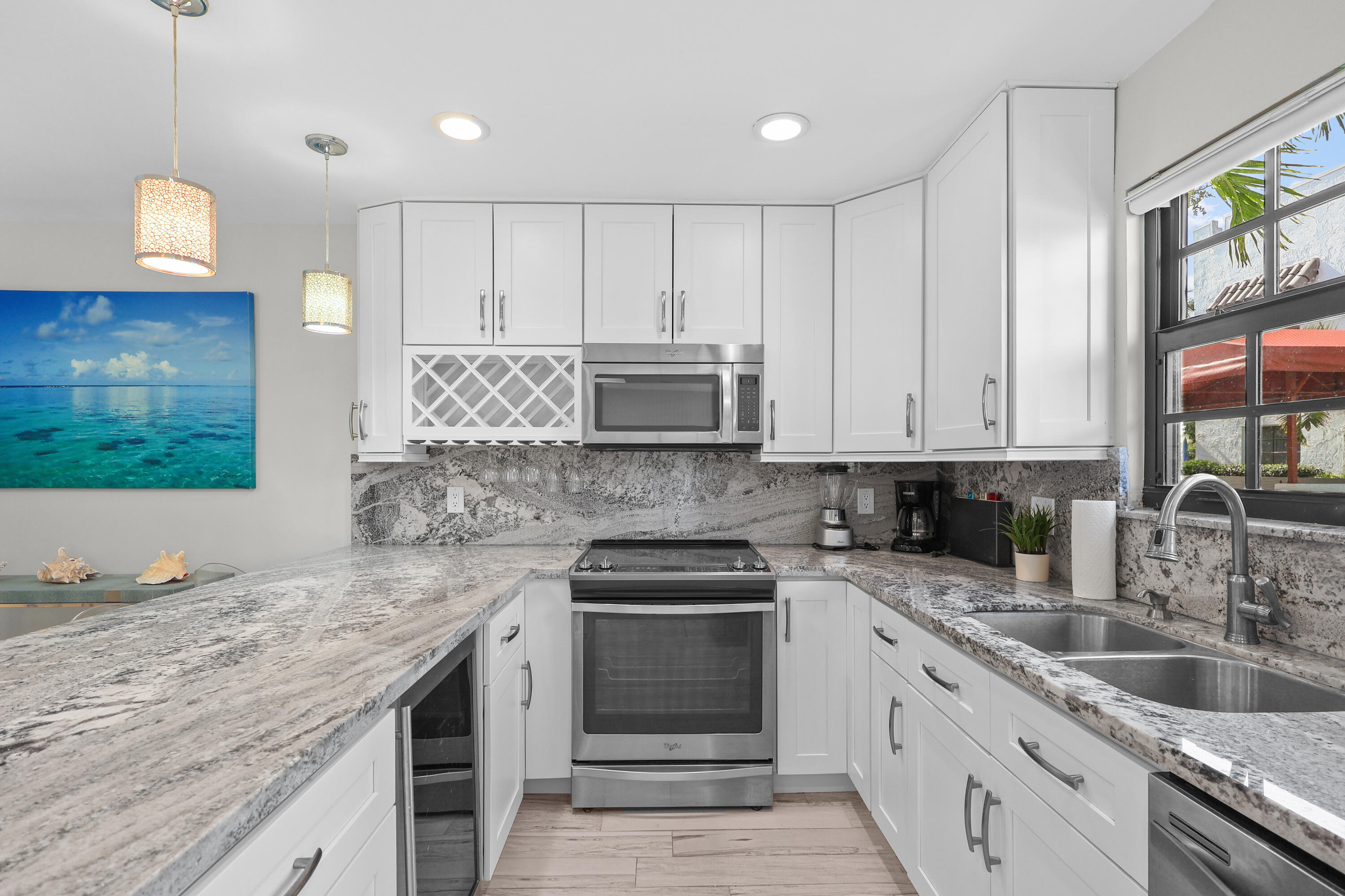 JARDIN DEL MAR CONDO - Residential Lease