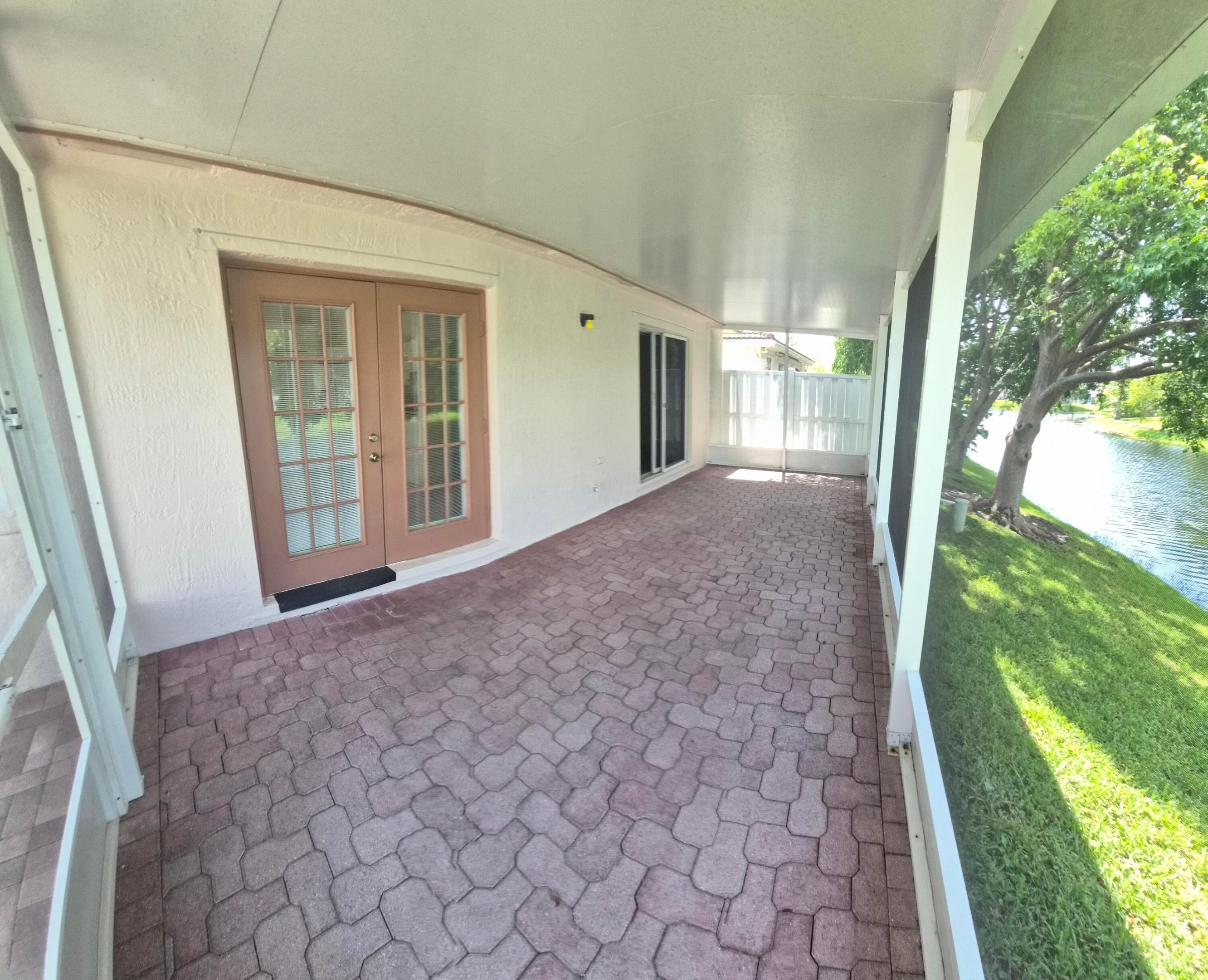 LAKES OF NEWPORT II - Residential Lease