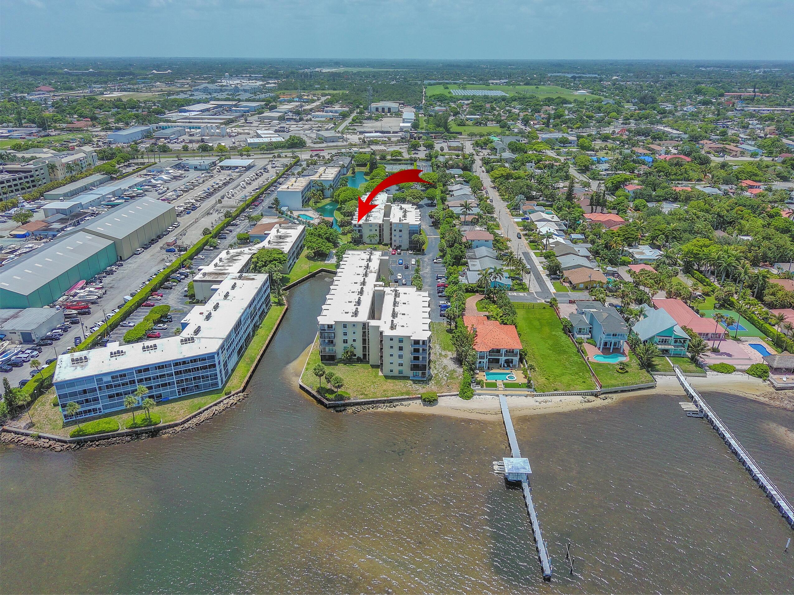 4th floor corner condo in Hidden Harbour with stunning Intracoastal views. This bright 2 bedroom, 2 bathroom apartment also has a washer and dryer. Hidden Harbour is all age community which you can rent out immediately after purchase. Condo is located close to the beaches, only few miles from PBI international airport and downtown West Palm Beach. Lake Worth is around the corner. Come to see and move in.