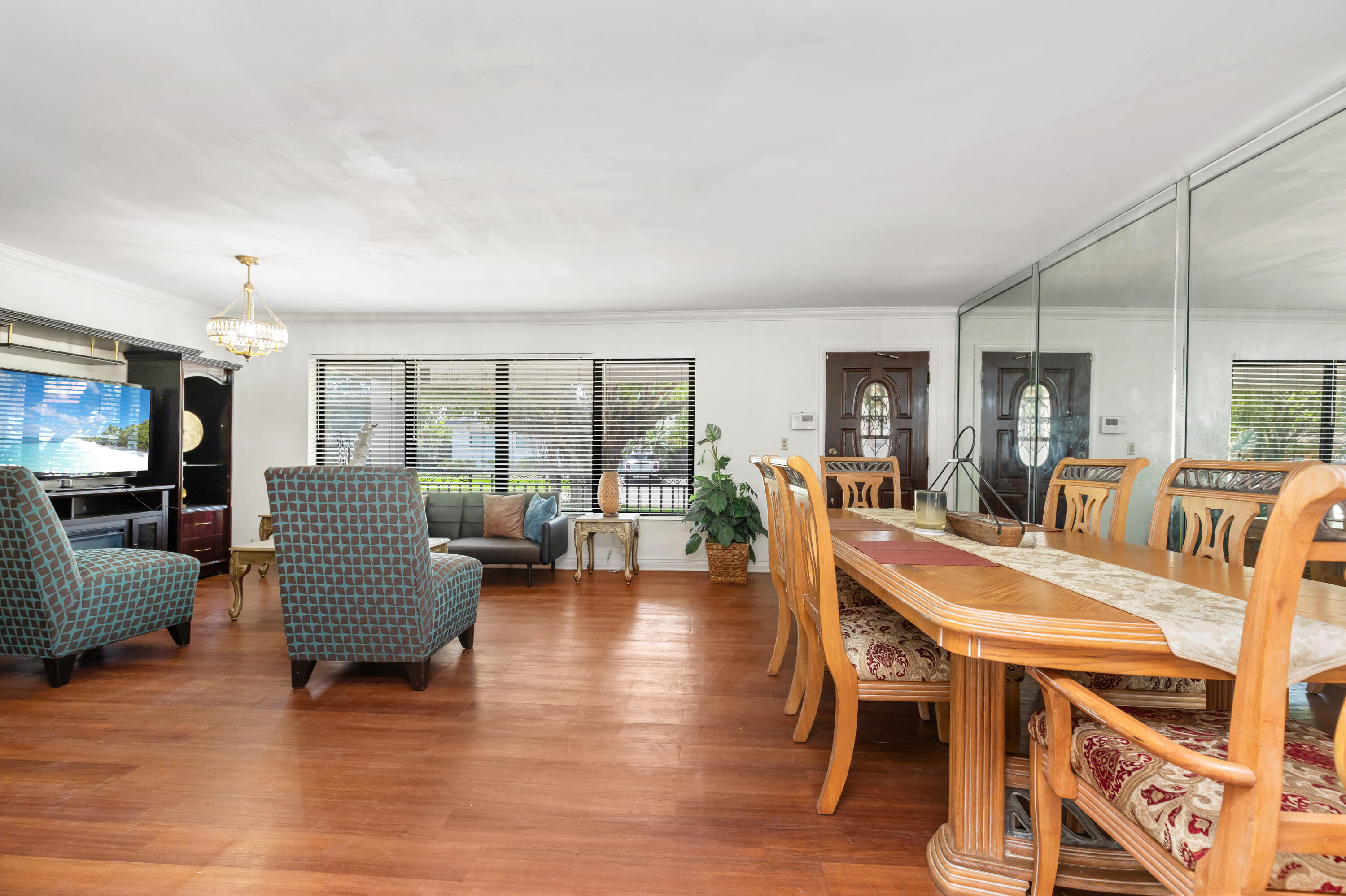 JOHN BELTON SPARLING ESTATES - Residential Lease