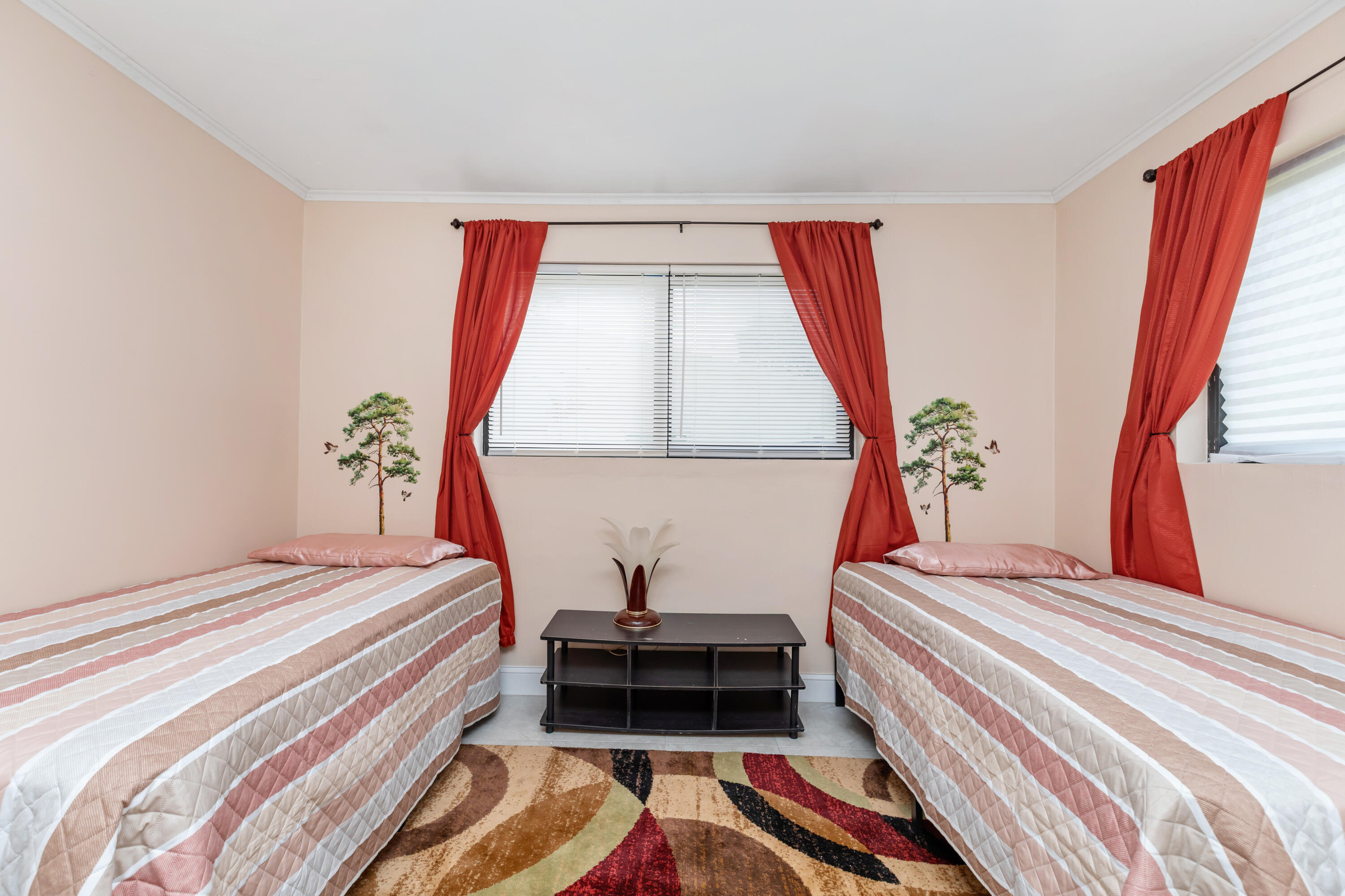 JOHN BELTON SPARLING ESTATES - Residential Lease