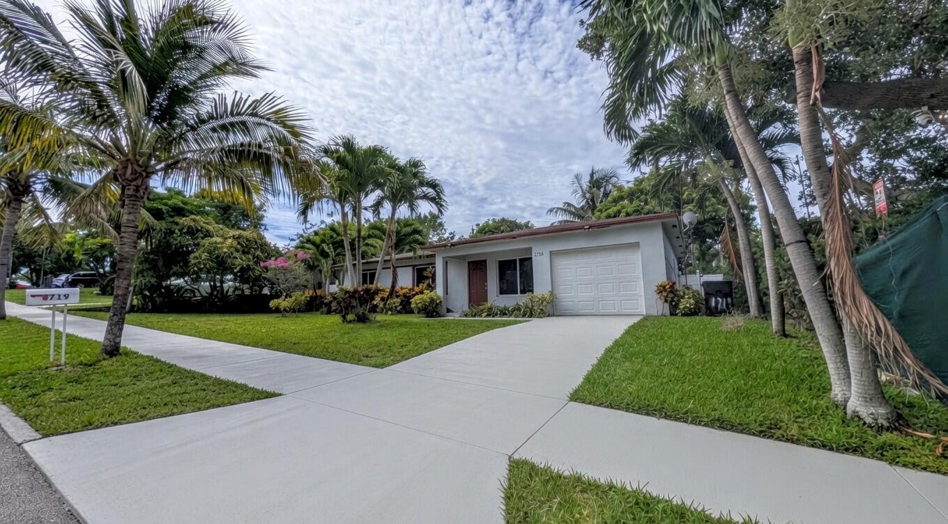 LAKE CLARKE SOUTH - Residential Lease