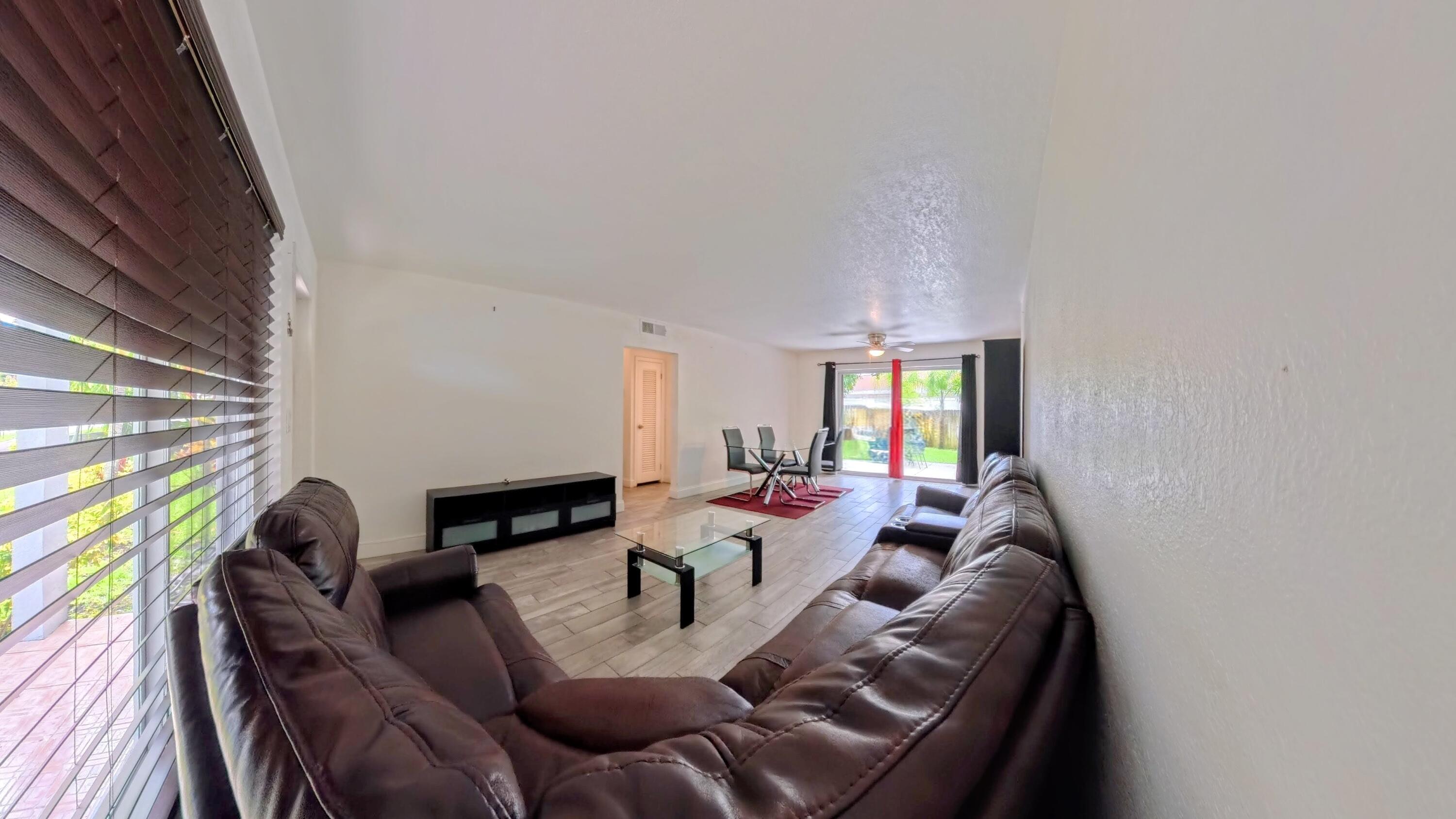 LAKE CLARKE SOUTH - Residential Lease