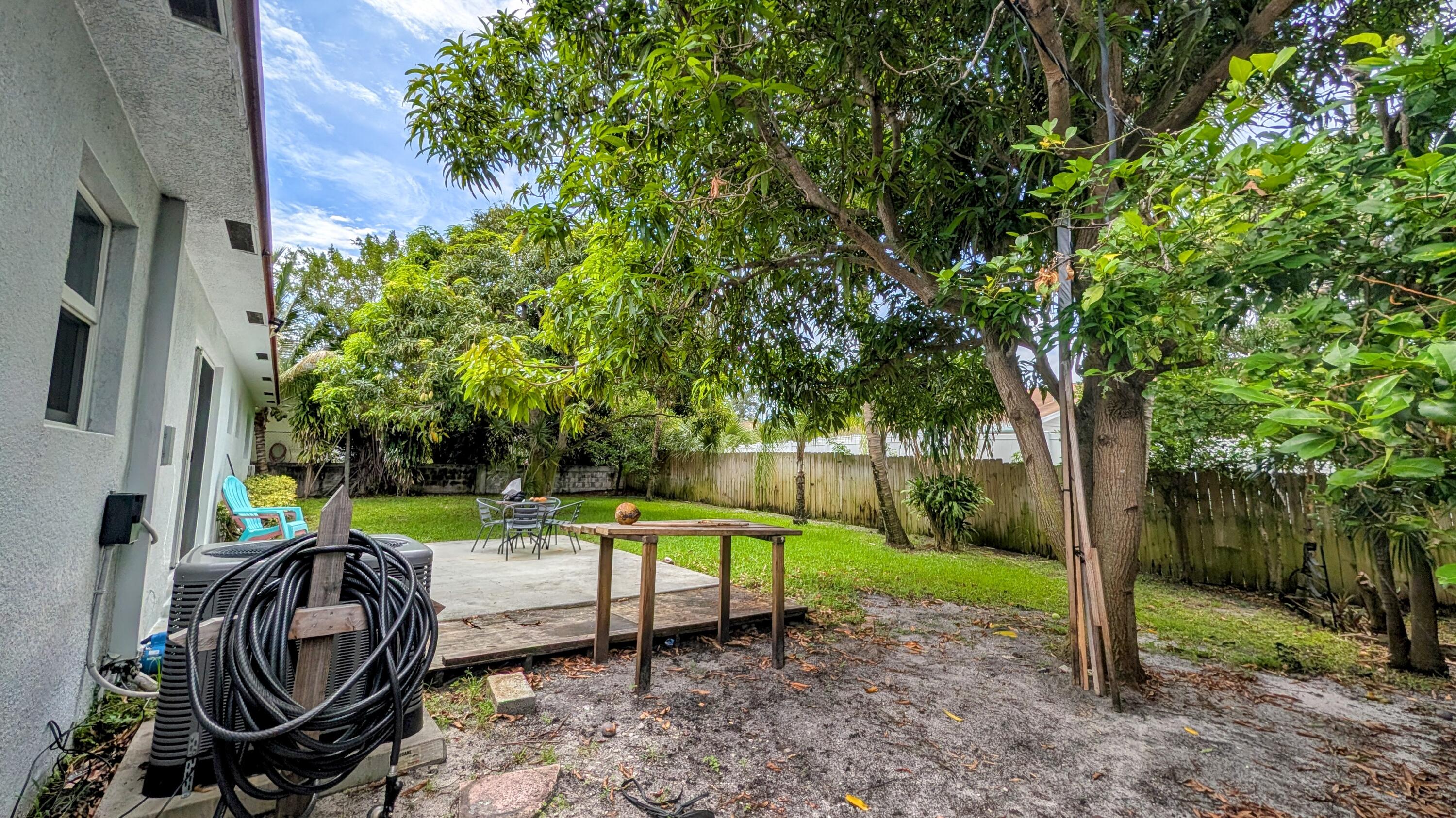 LAKE CLARKE SOUTH - Residential Lease