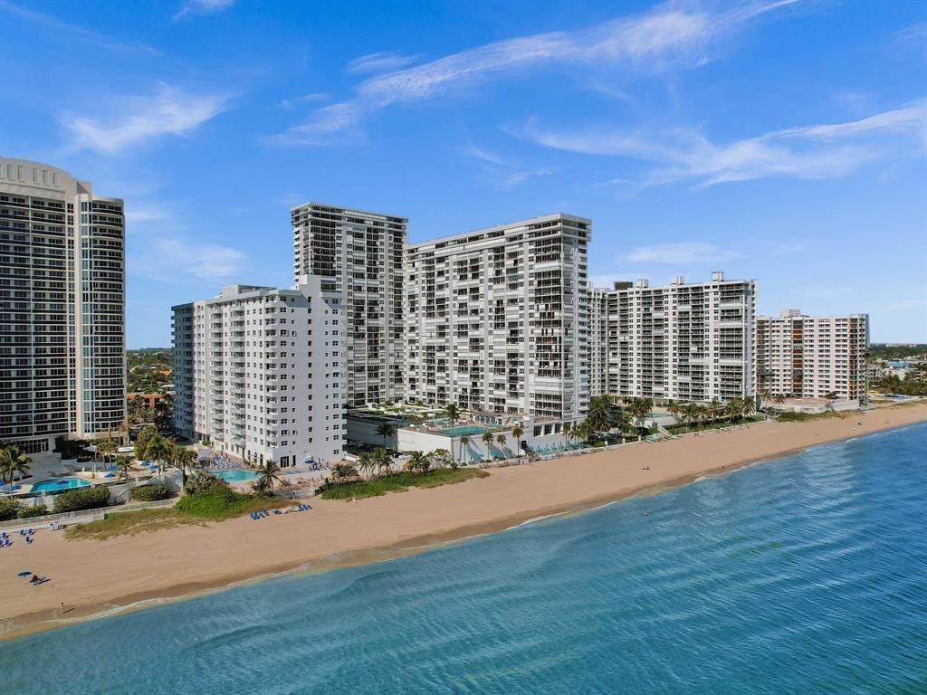 Plaza South - Residential Lease