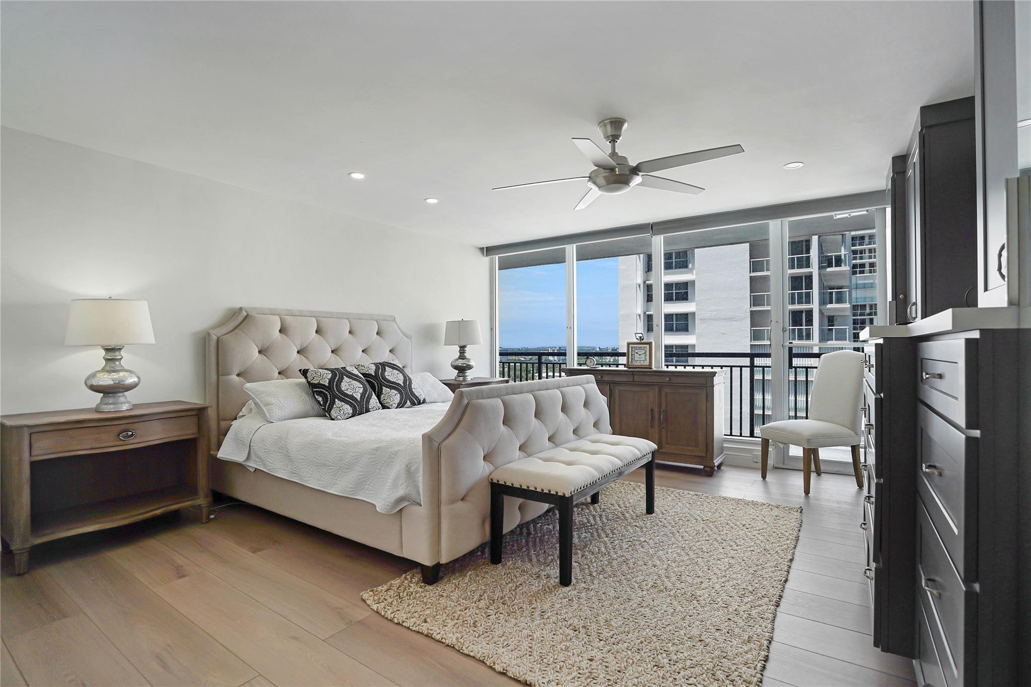 Plaza South - Residential Lease