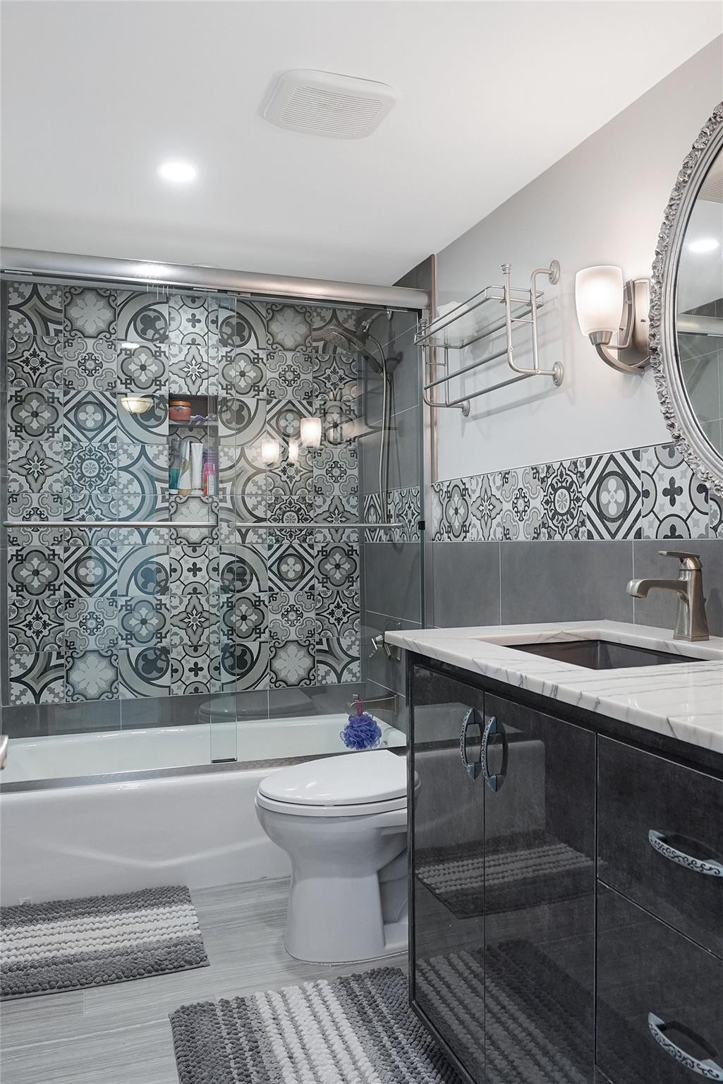 Plaza South - Residential Lease
