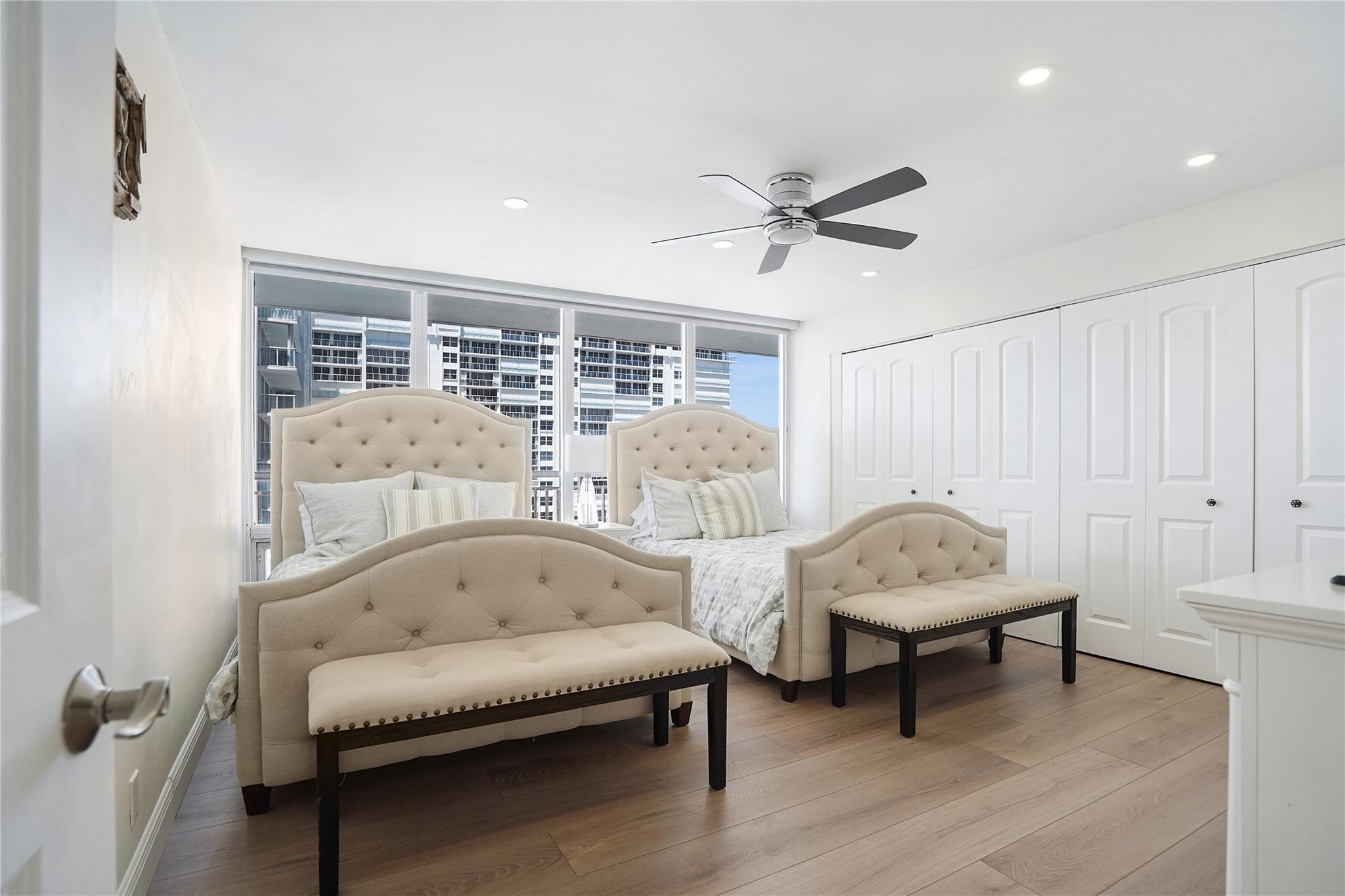 Plaza South - Residential Lease