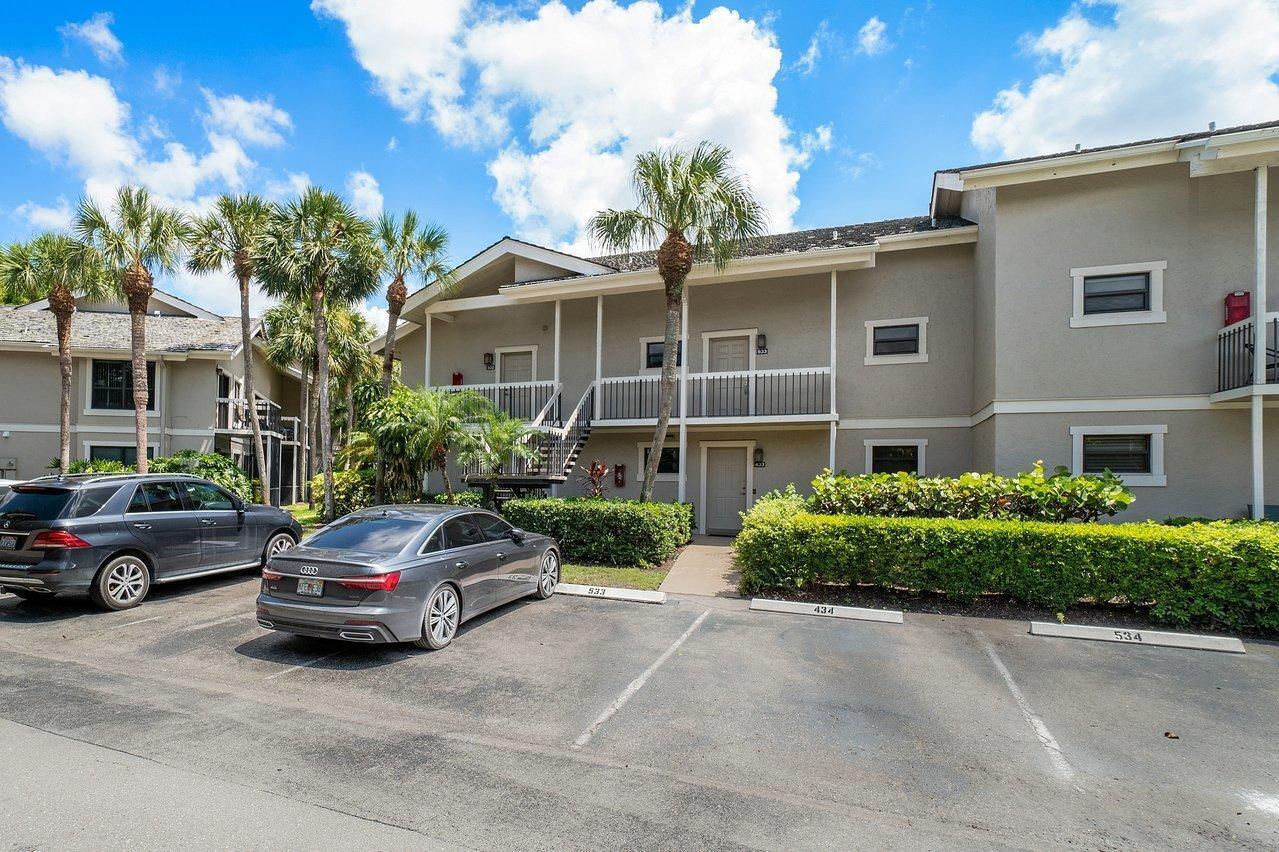 TENNIS LODGES 1 CONDO - Residential Lease