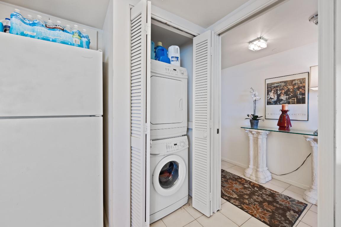 THIRTY FIVE SIXTY CONDO, Concordia East - Residential