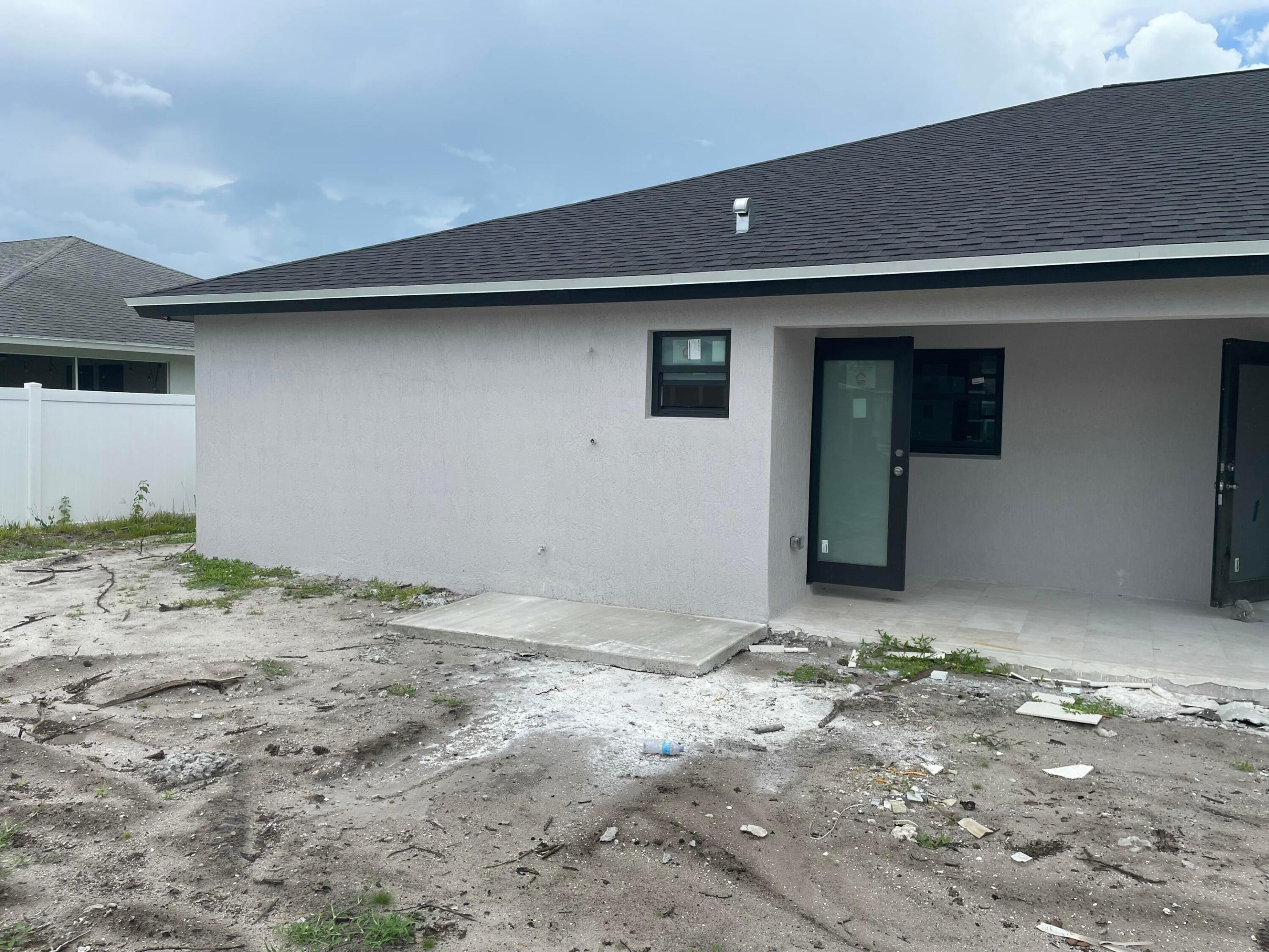 PORT ST LUCIE SECTION 44 - Residential