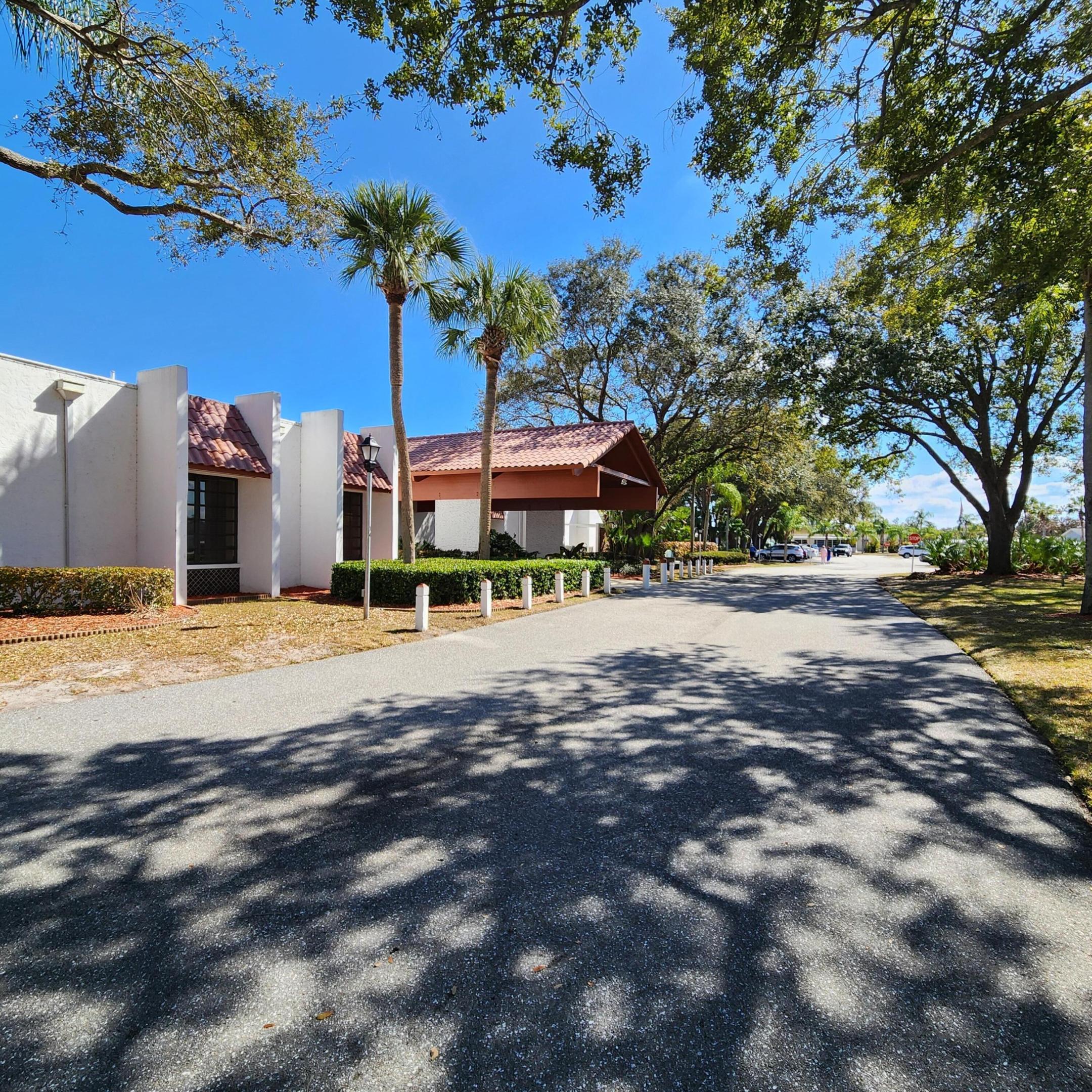 Spanish Lakes Golf Village - Residential