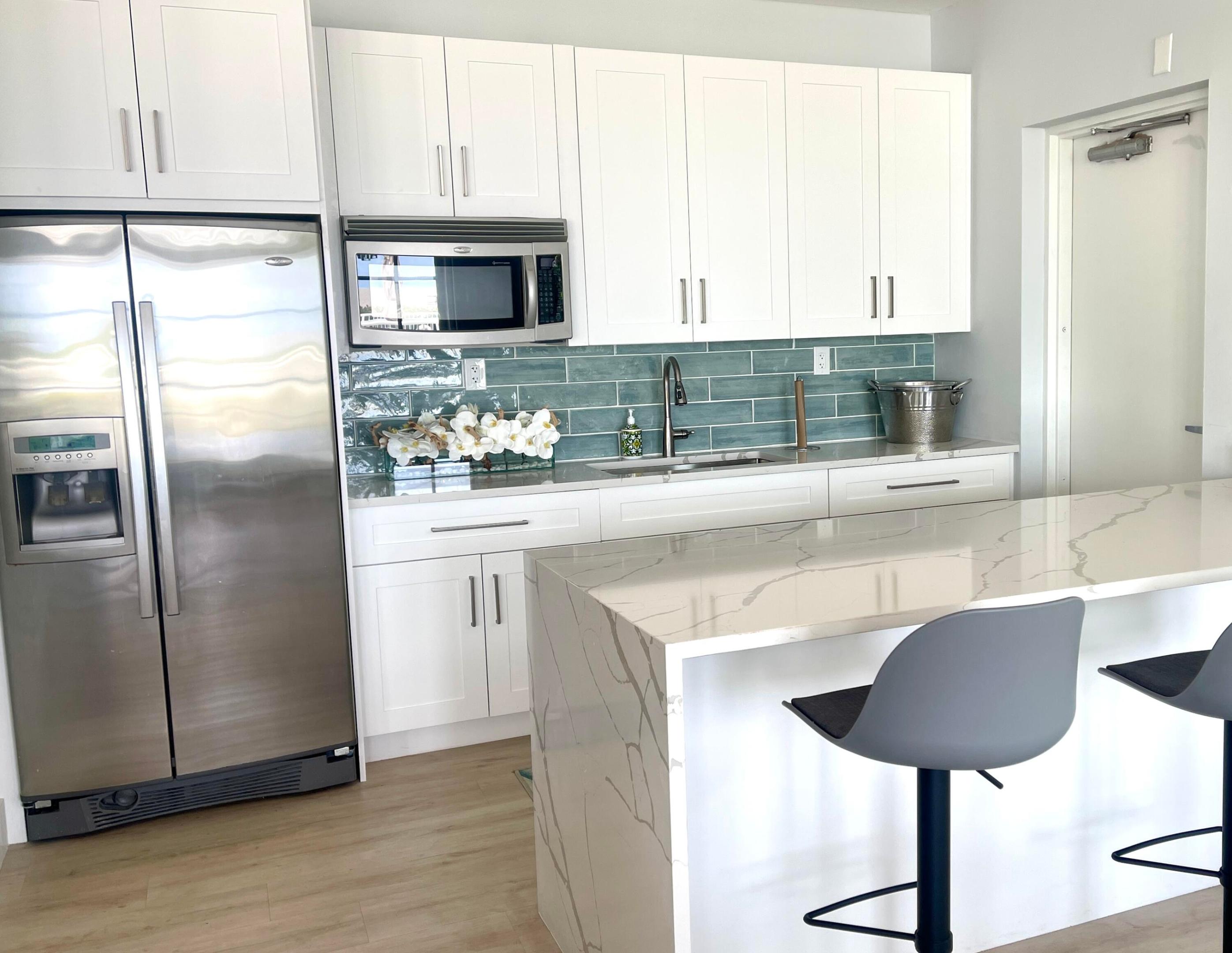 CASA COSTA CONDO - Residential