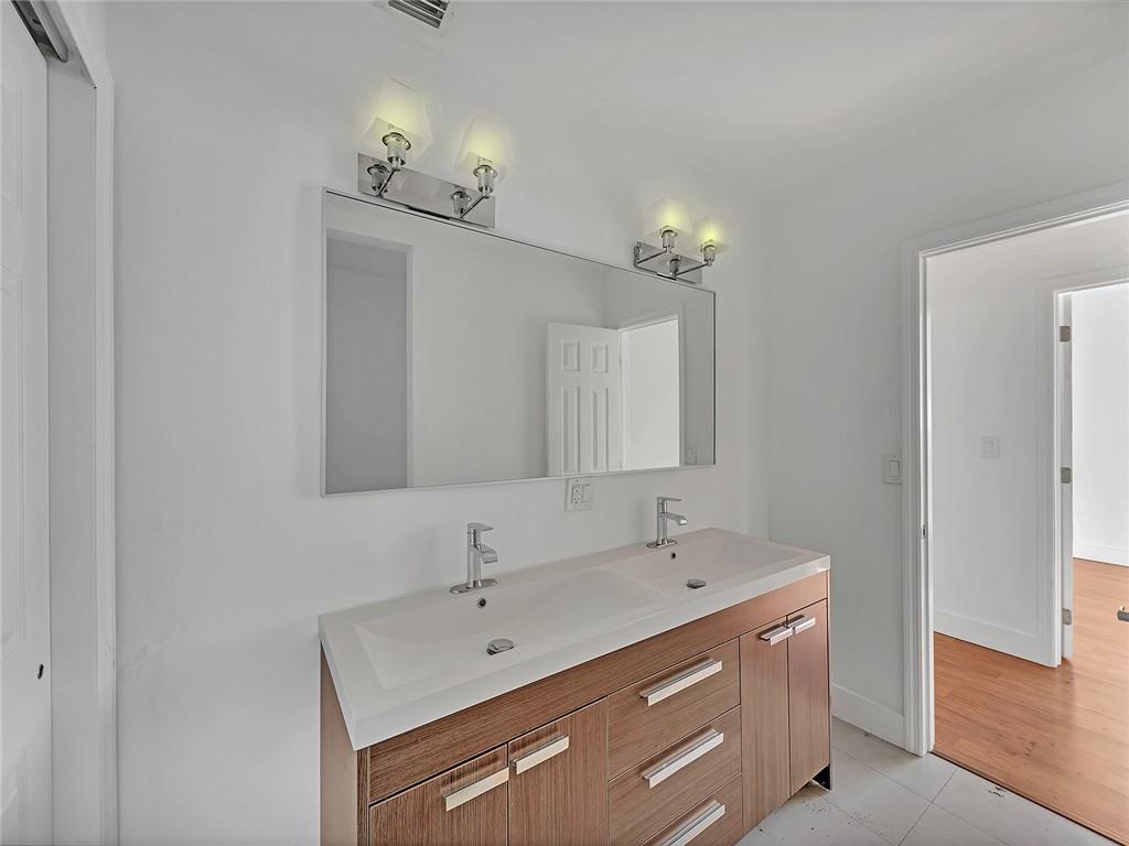 Coral Ridge Isles 45-47 B - Residential