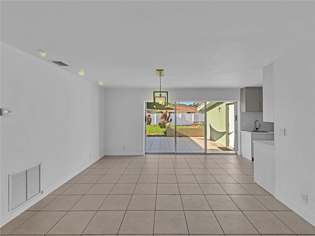 Coral Ridge Isles 45-47 B - Residential